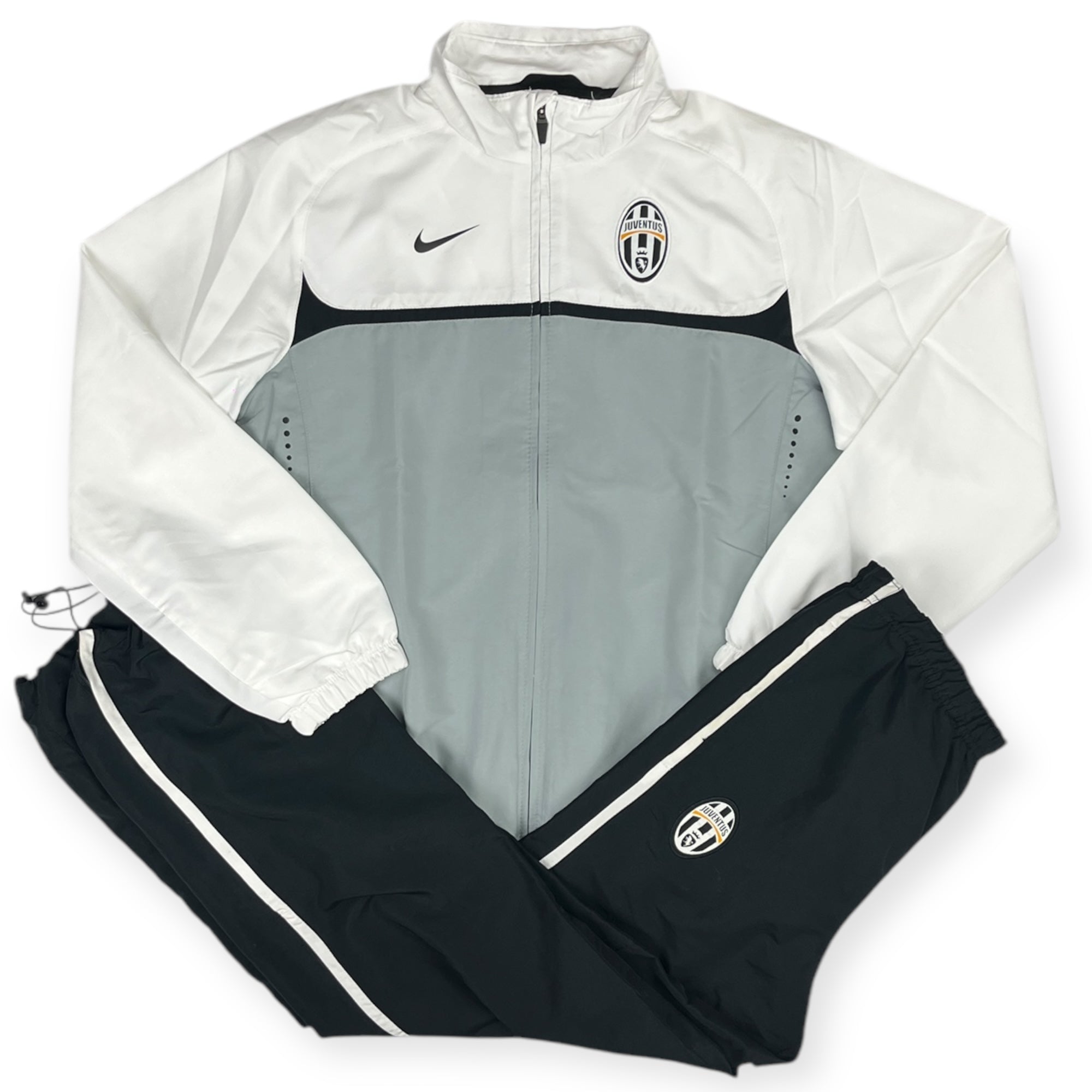 Juventus 2010 Tracksuit (S) – Full Time Fits
