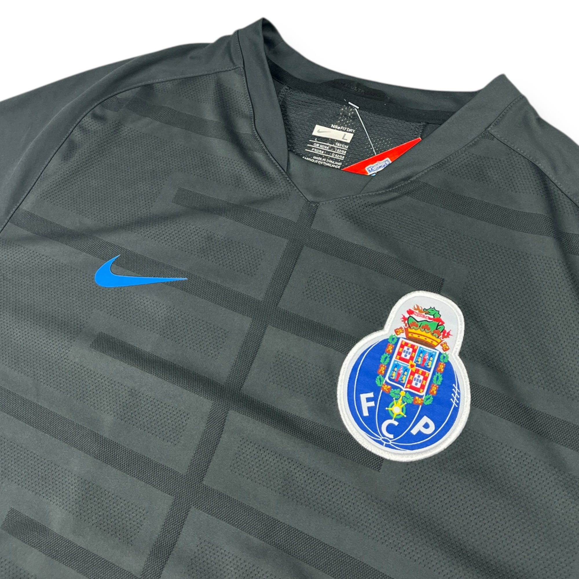 FC Porto 2009 L/S Training Shirt (L)