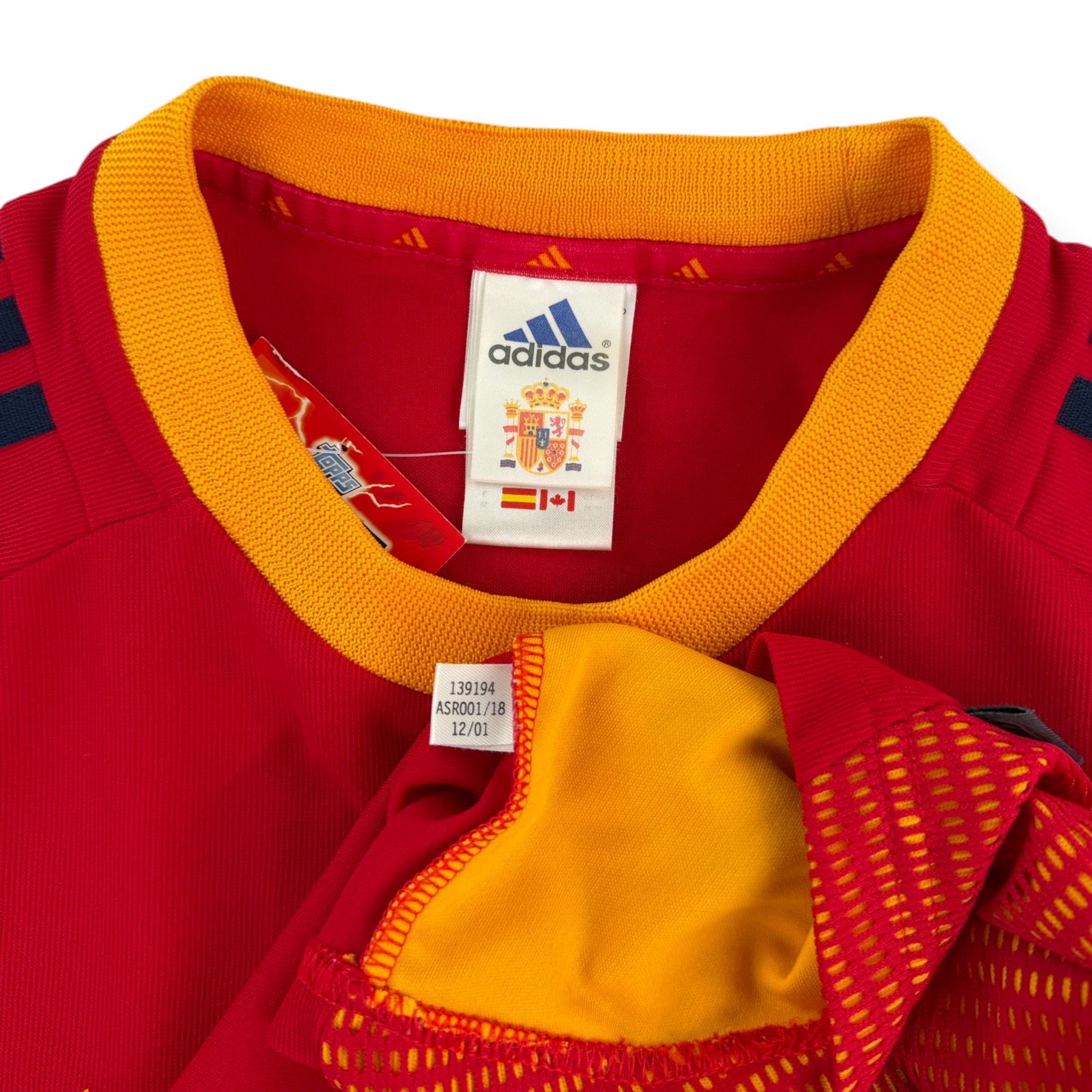 Spain 2002 Home Shirt, Raul 7 (M)