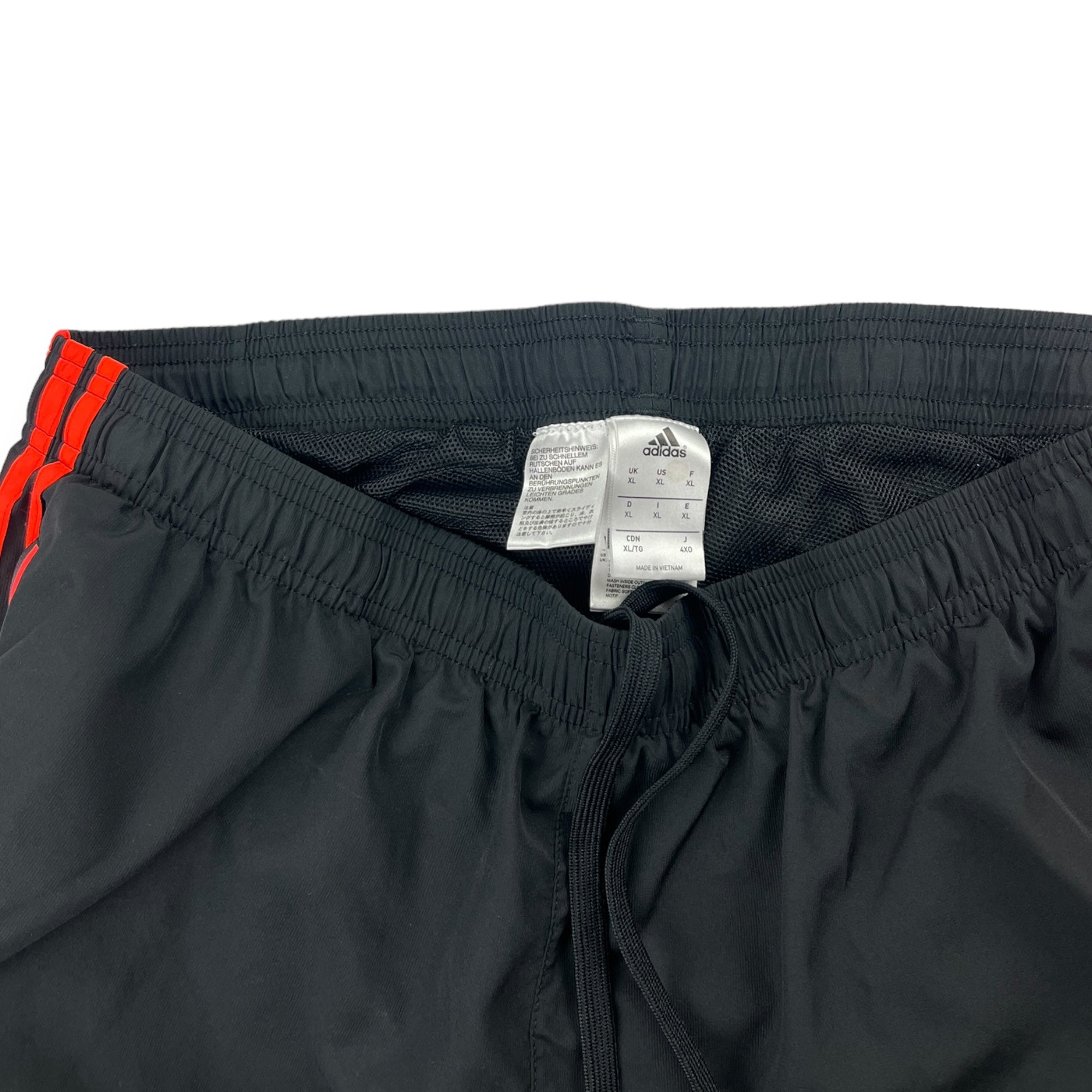 Manchester United 2015 UCL Tracksuit Bottoms (XL)