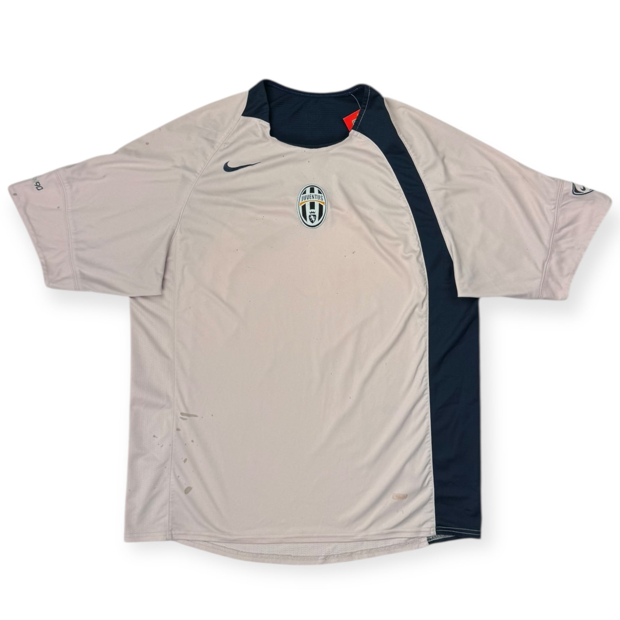 Juventus 2004 Training Shirt (XL)