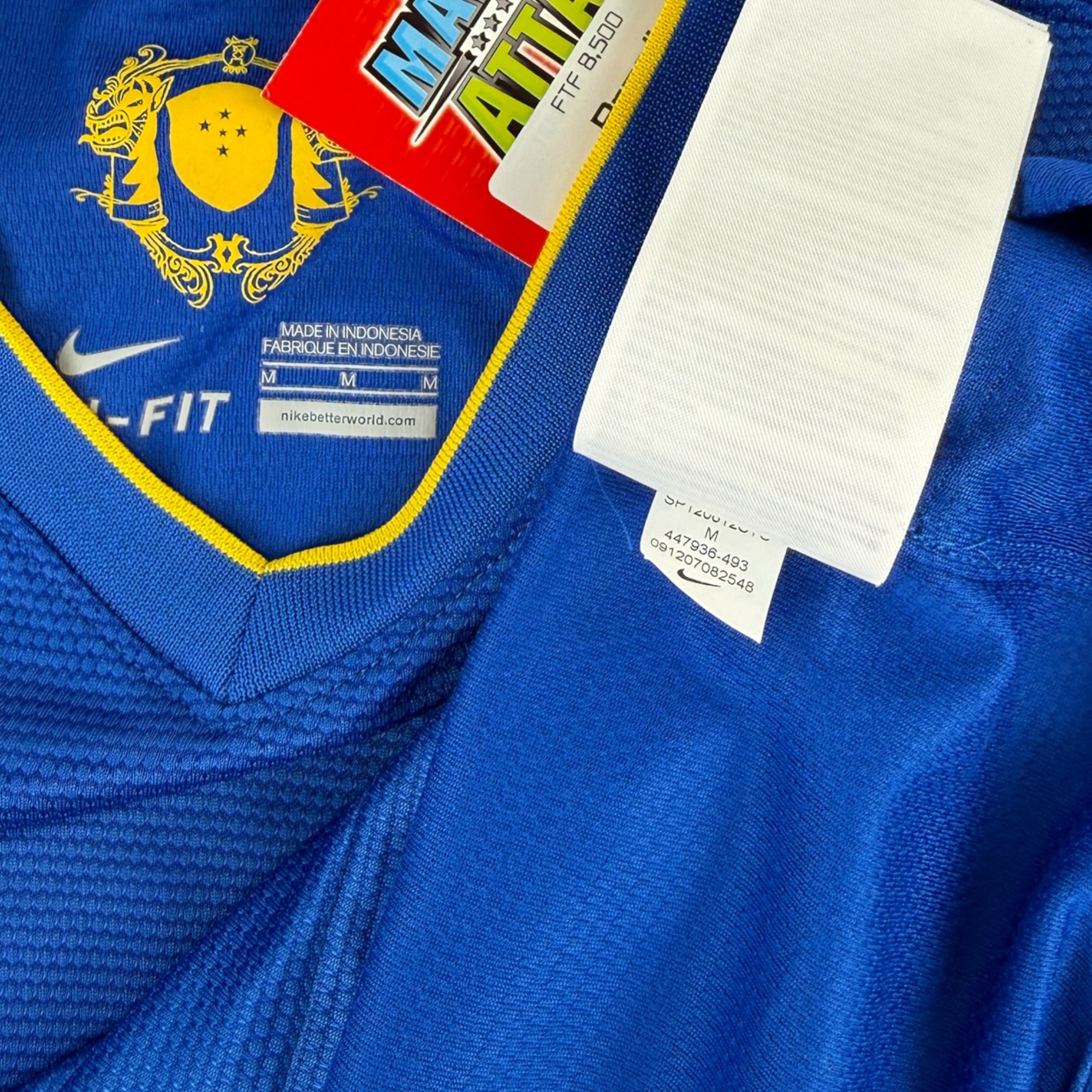 Brazil 2012 Away Shirt (M)