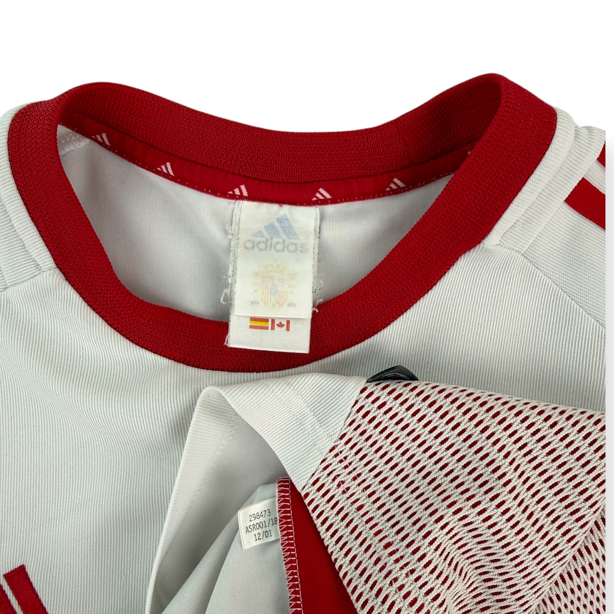 Spain 2002 Away Shirt (L)