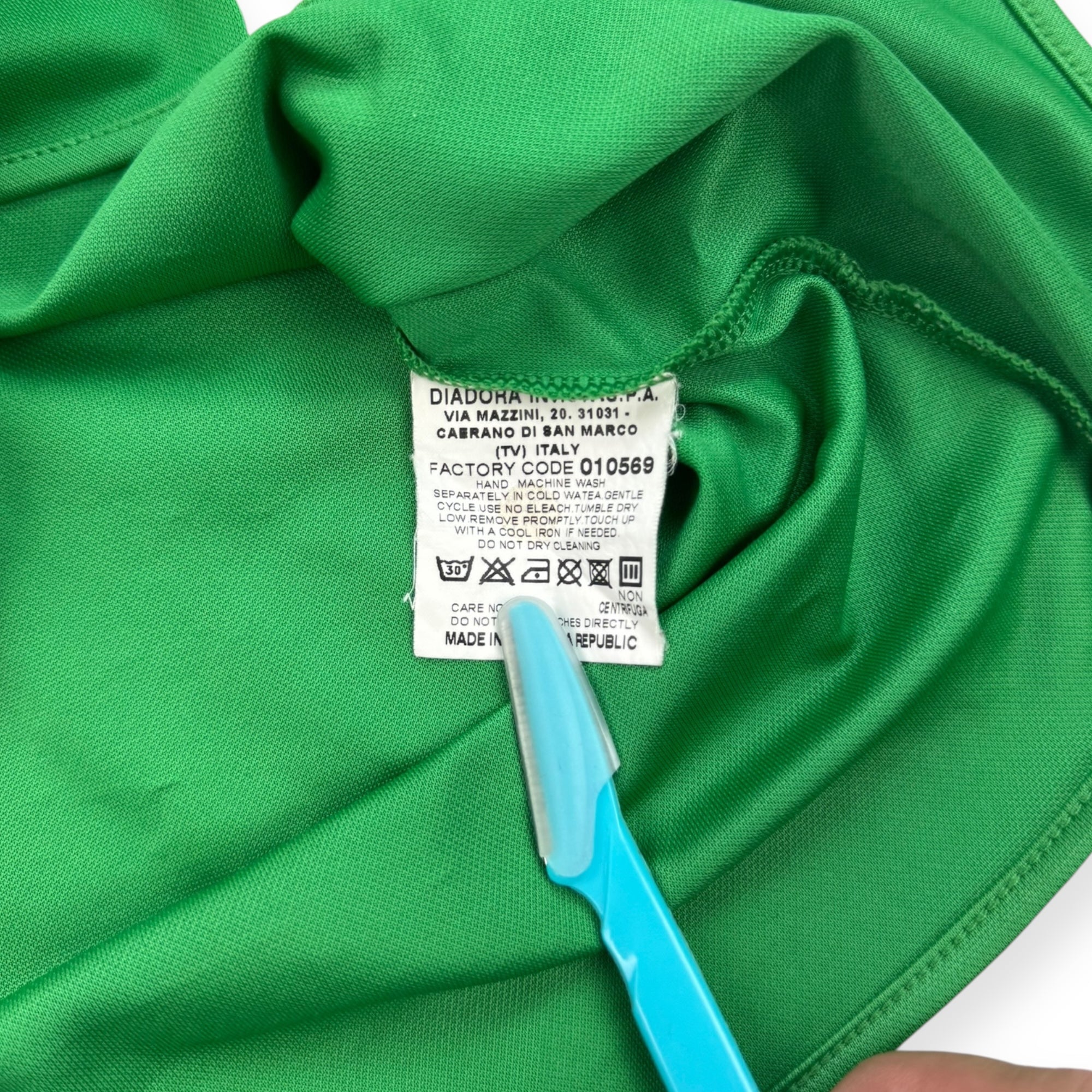 Hannover 96 2006 Home Shirt (S)