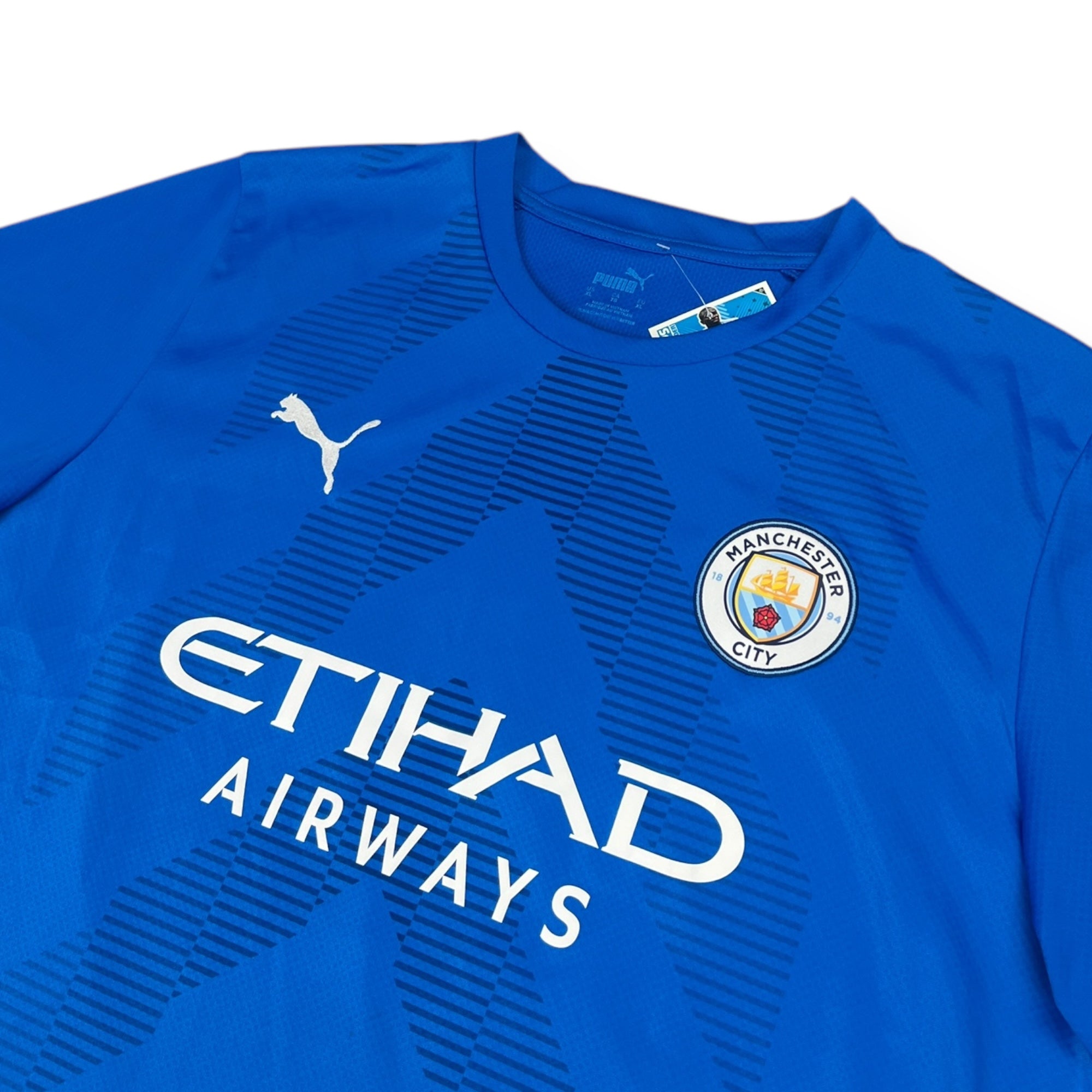 Manchester City 2022 Goalkeeper Shirt, Carson 33 (XL)