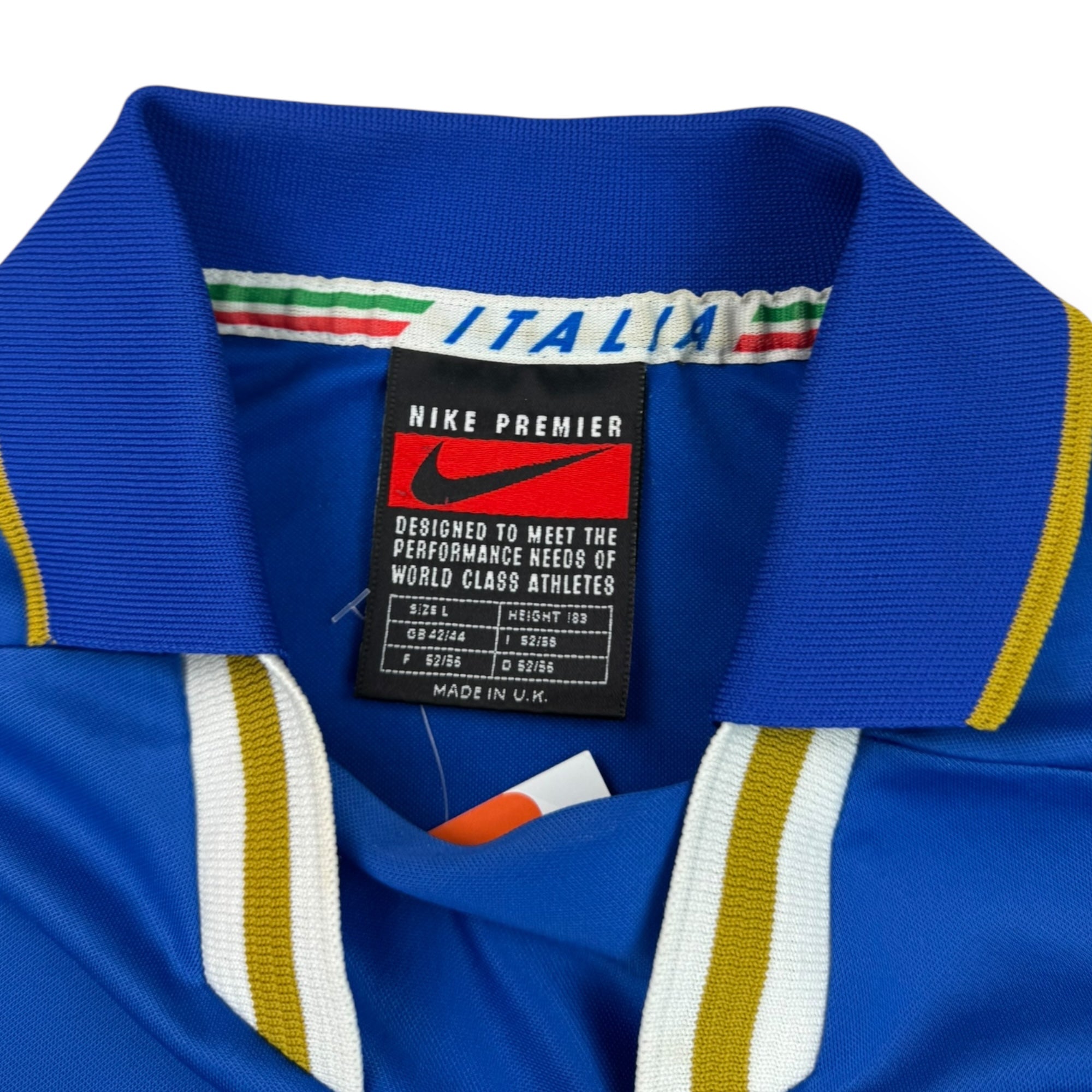 Italy 1996 Home Shirt (L)