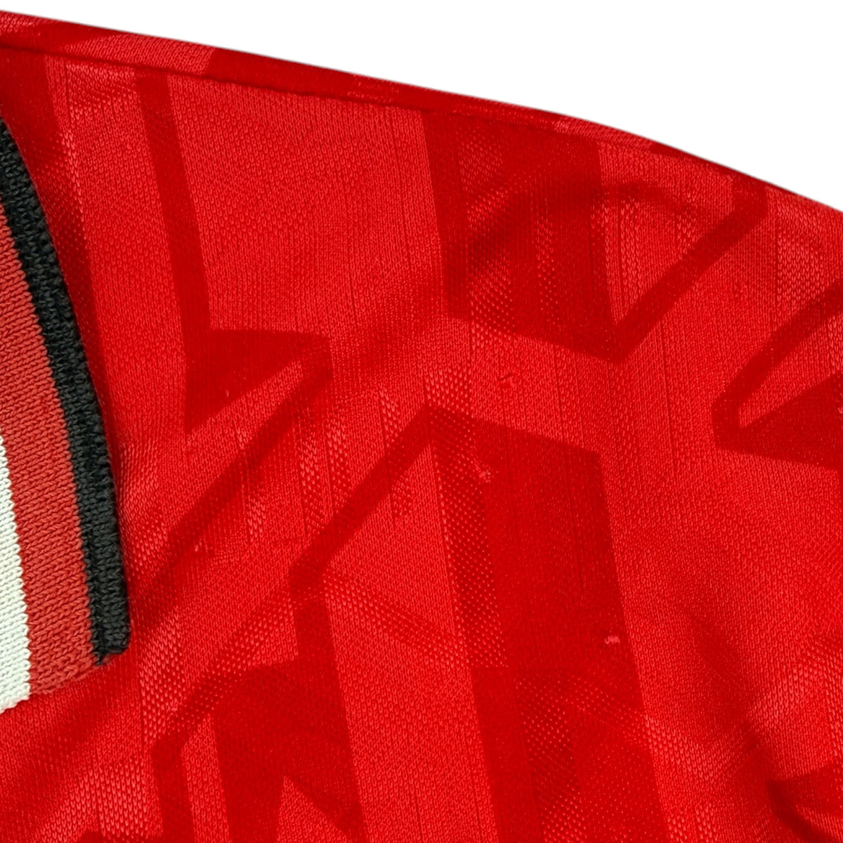 Manchester United 1992 Home Shirt (L)