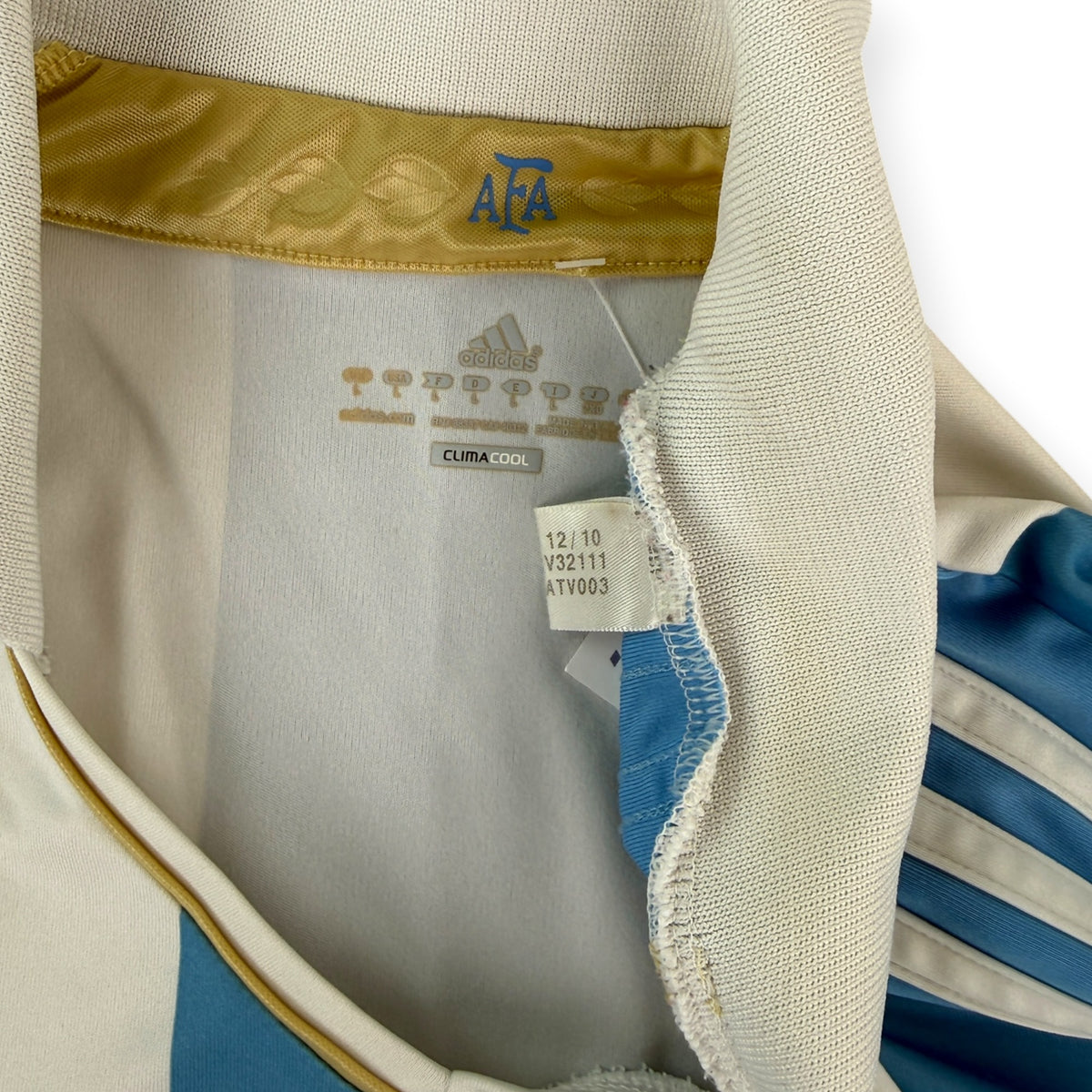 Argentina 2011 Home Shirt (L)