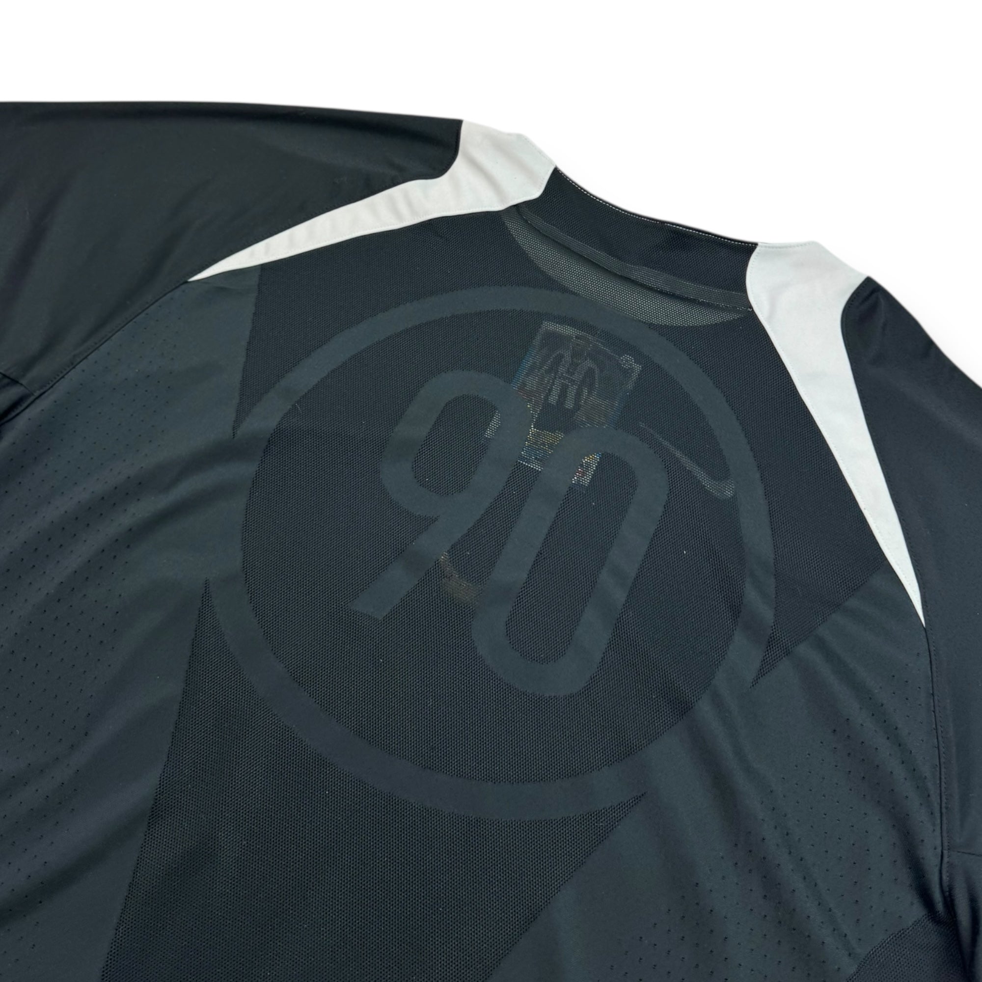 Juventus 2005 Training Shirt (XL)