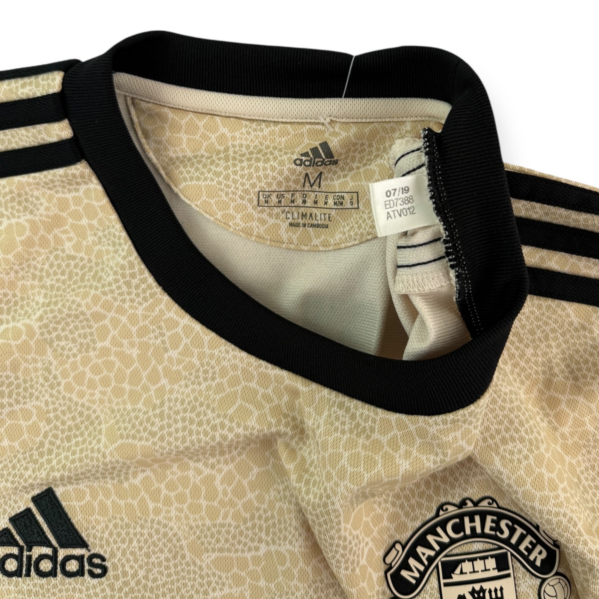 Manchester United 2019 Away Shirt, B.Fernandes 18 (M)