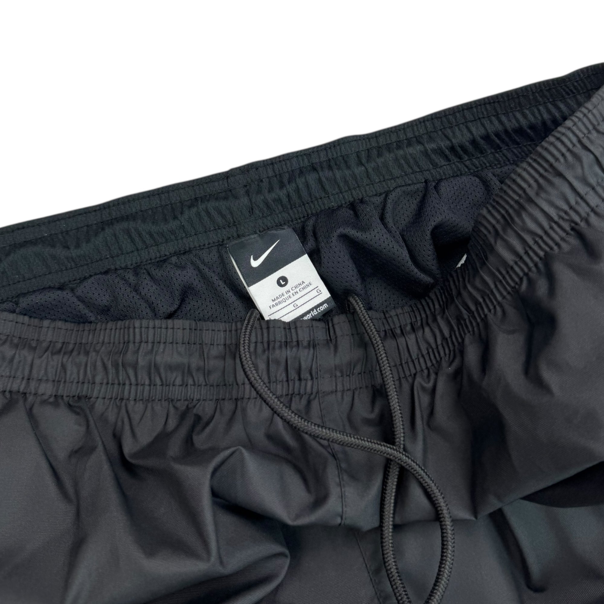 Manchester United 2011 Tracksuit Bottoms (L)