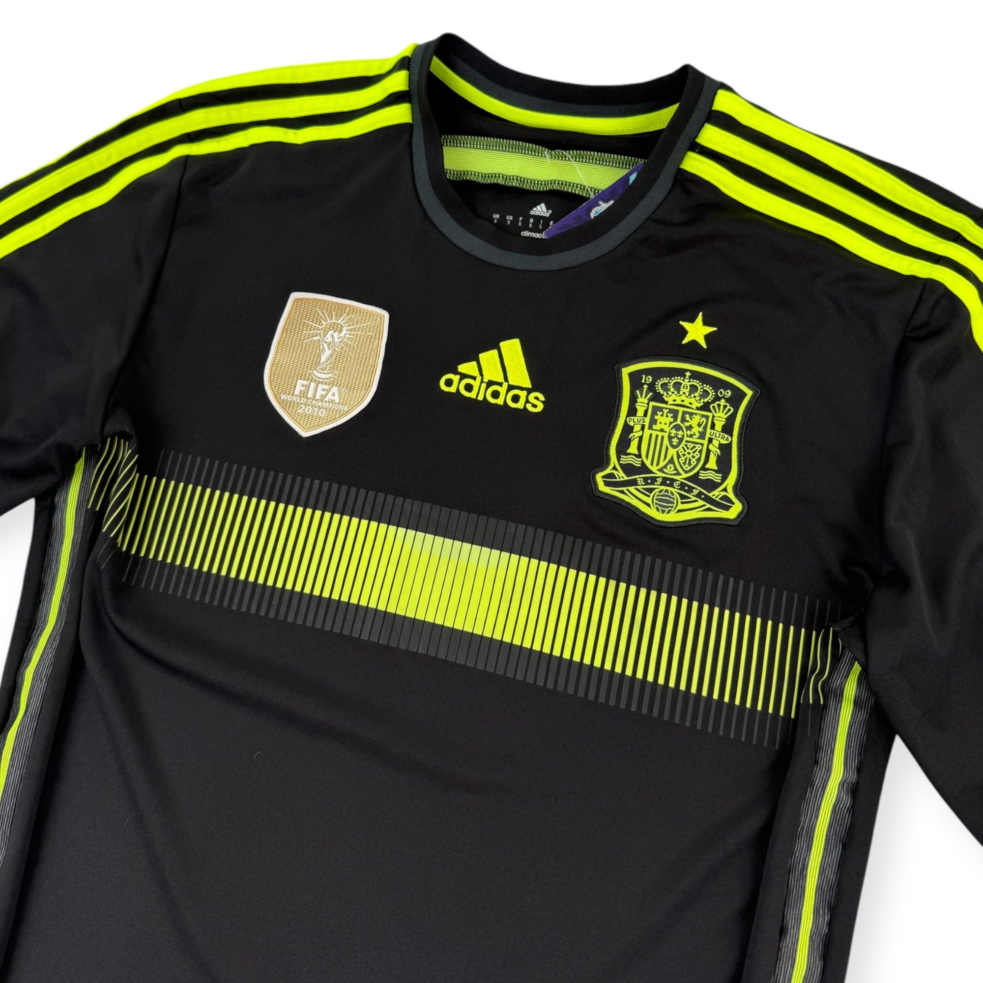Spain 2014 Away Shirt (S)