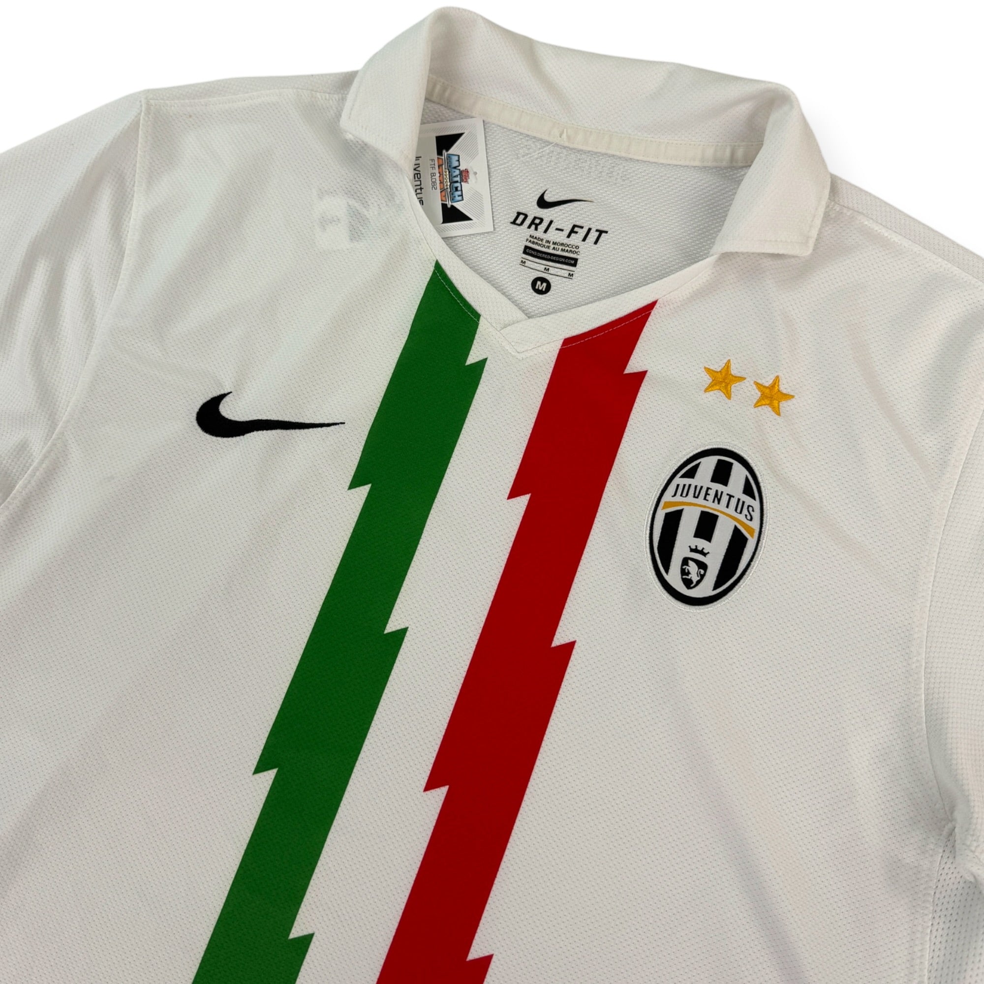 Juventus 2010 Away Shirt (M)