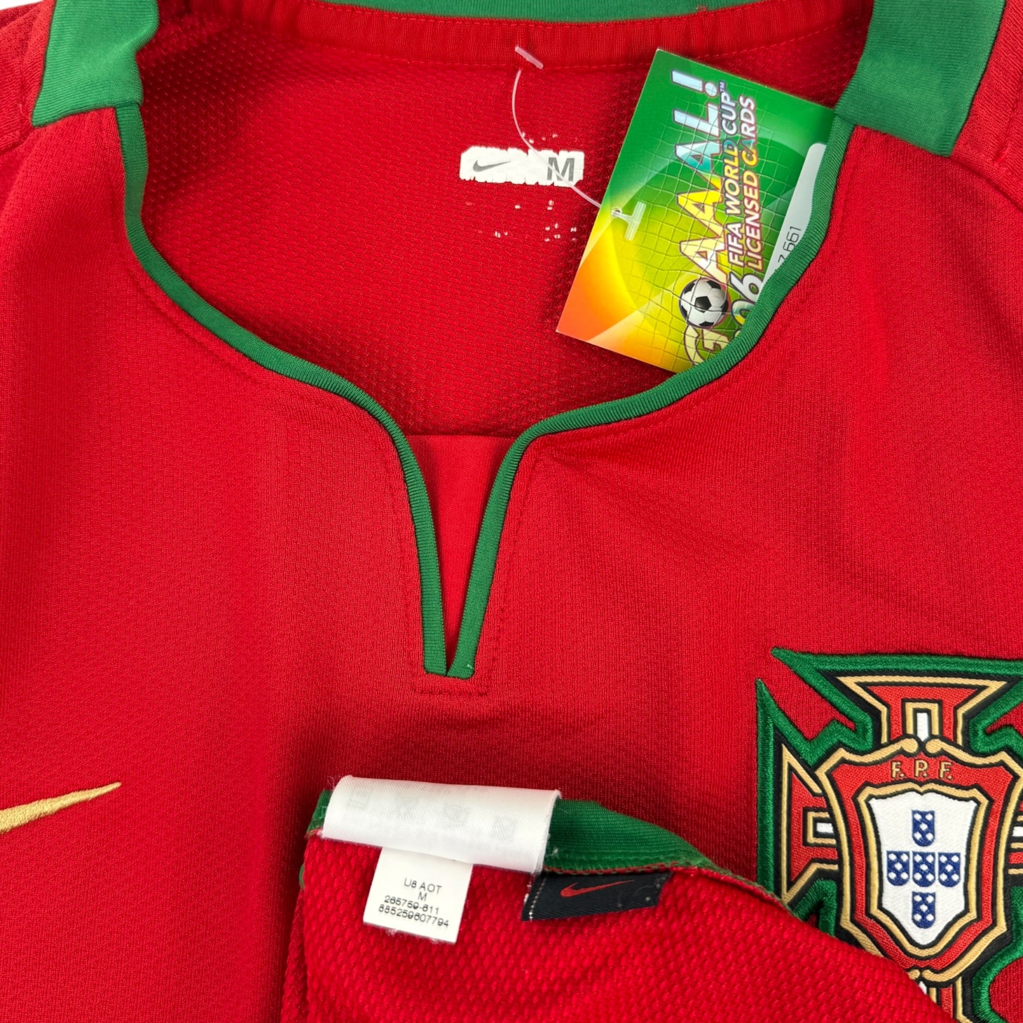 Portugal 2008 Home Shirt (M)