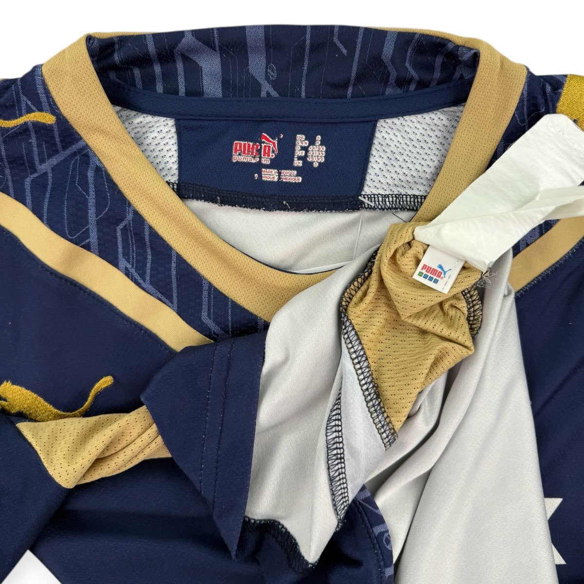 UNAM Pumas 2009 Away Shirt (S)