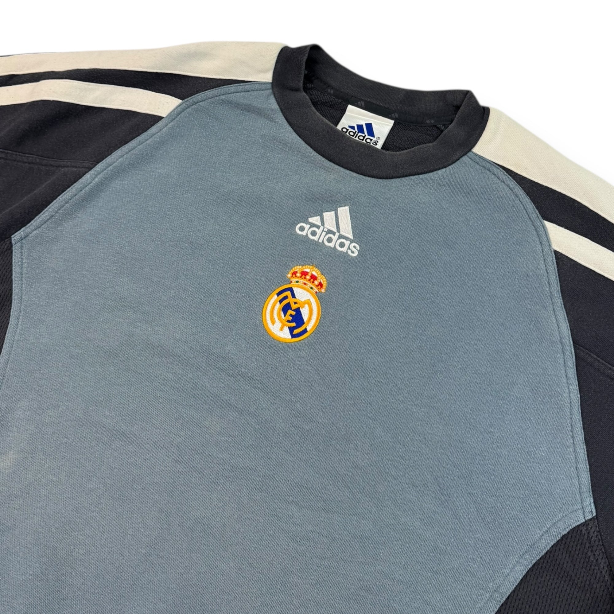 Real Madrid 2001 Sweatshirt (M)