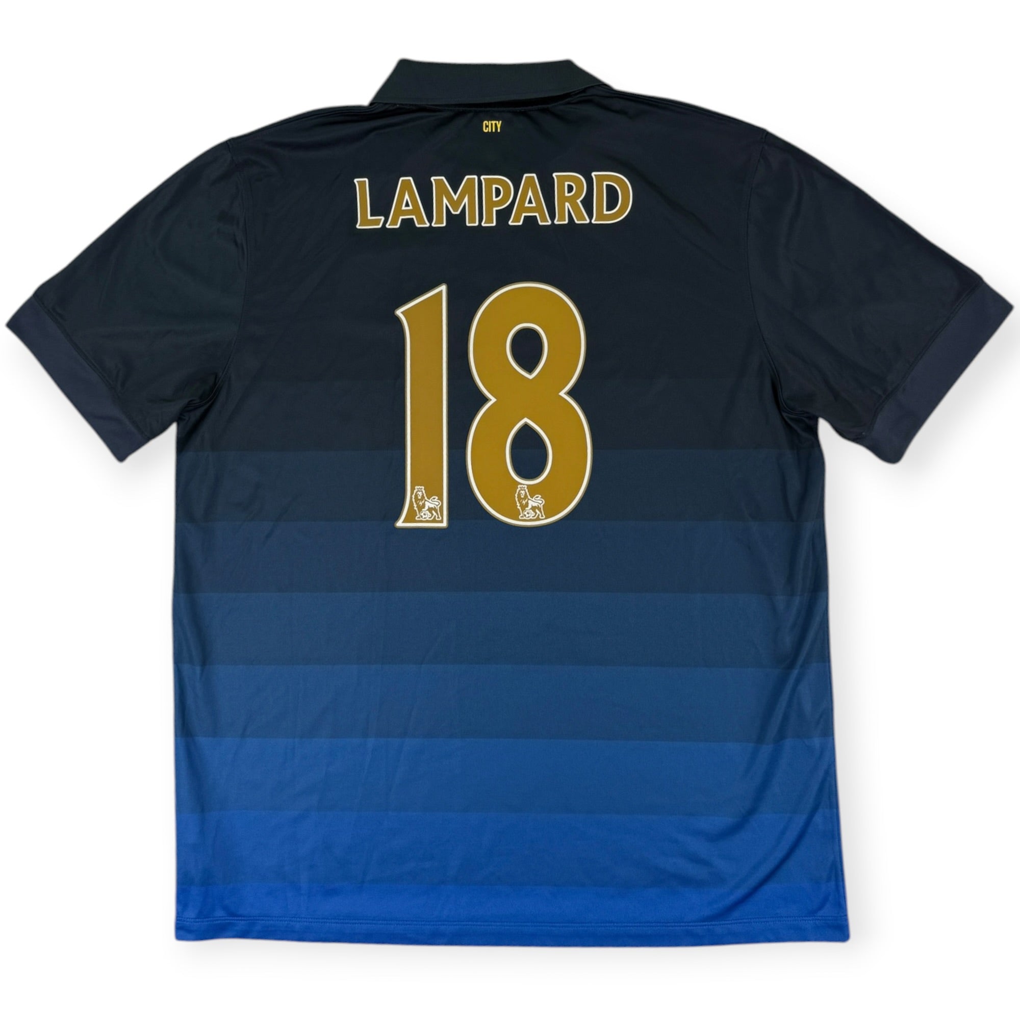 Manchester City 2014 Away Shirt, Lampard 18 (XL)