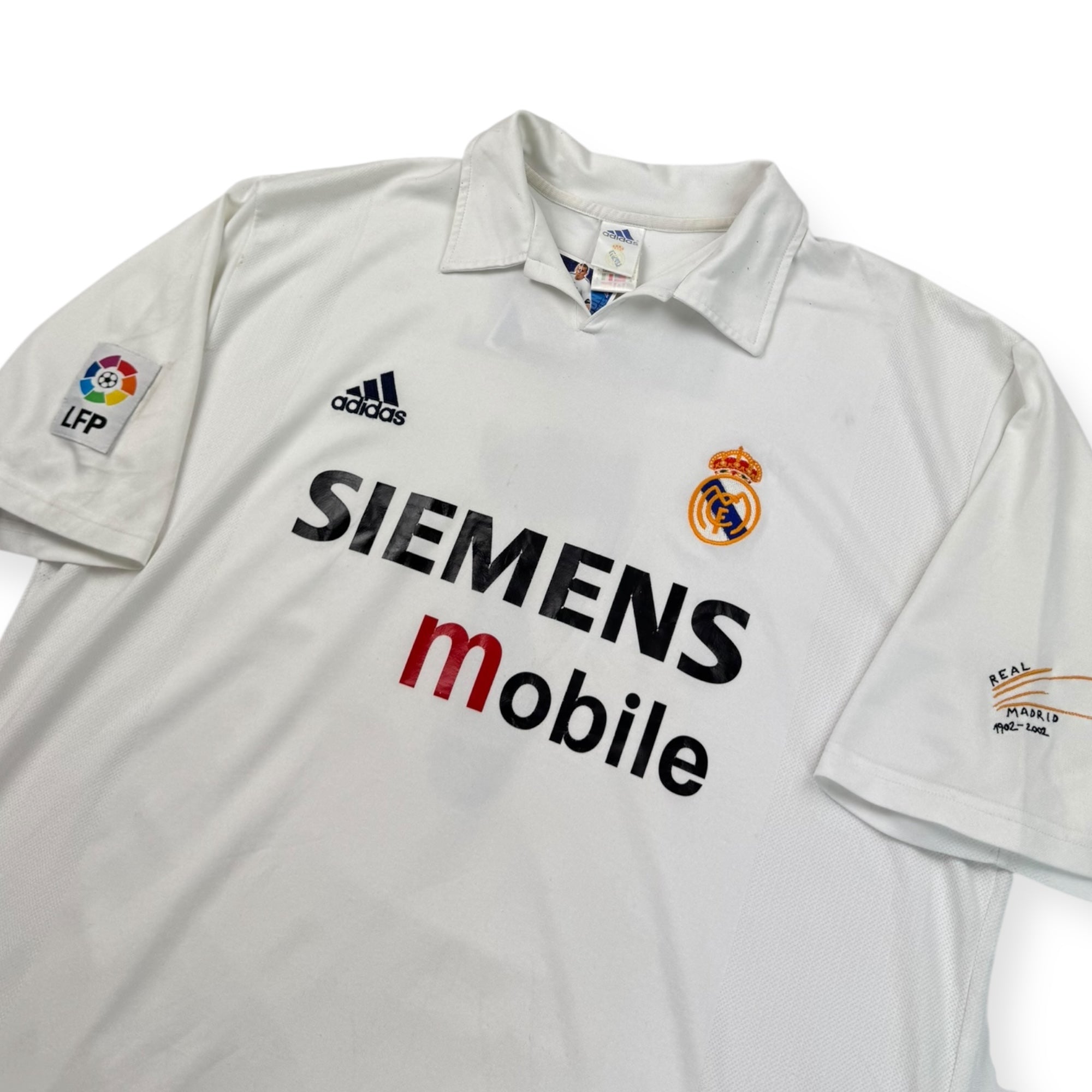 Real Madrid 2002 Home Shirt, Raul 7 (XL)