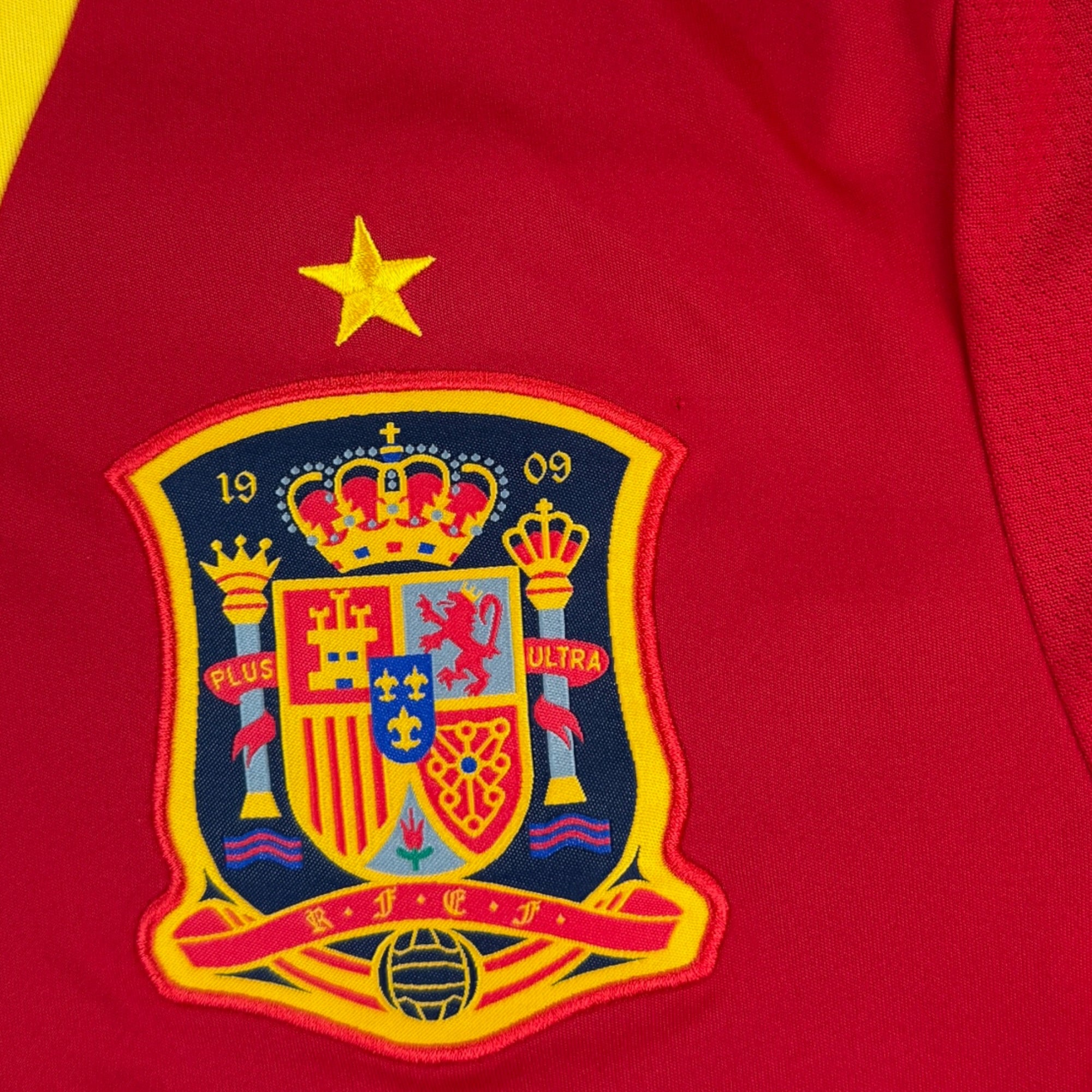 Spain 2012 Home Shirt (L)