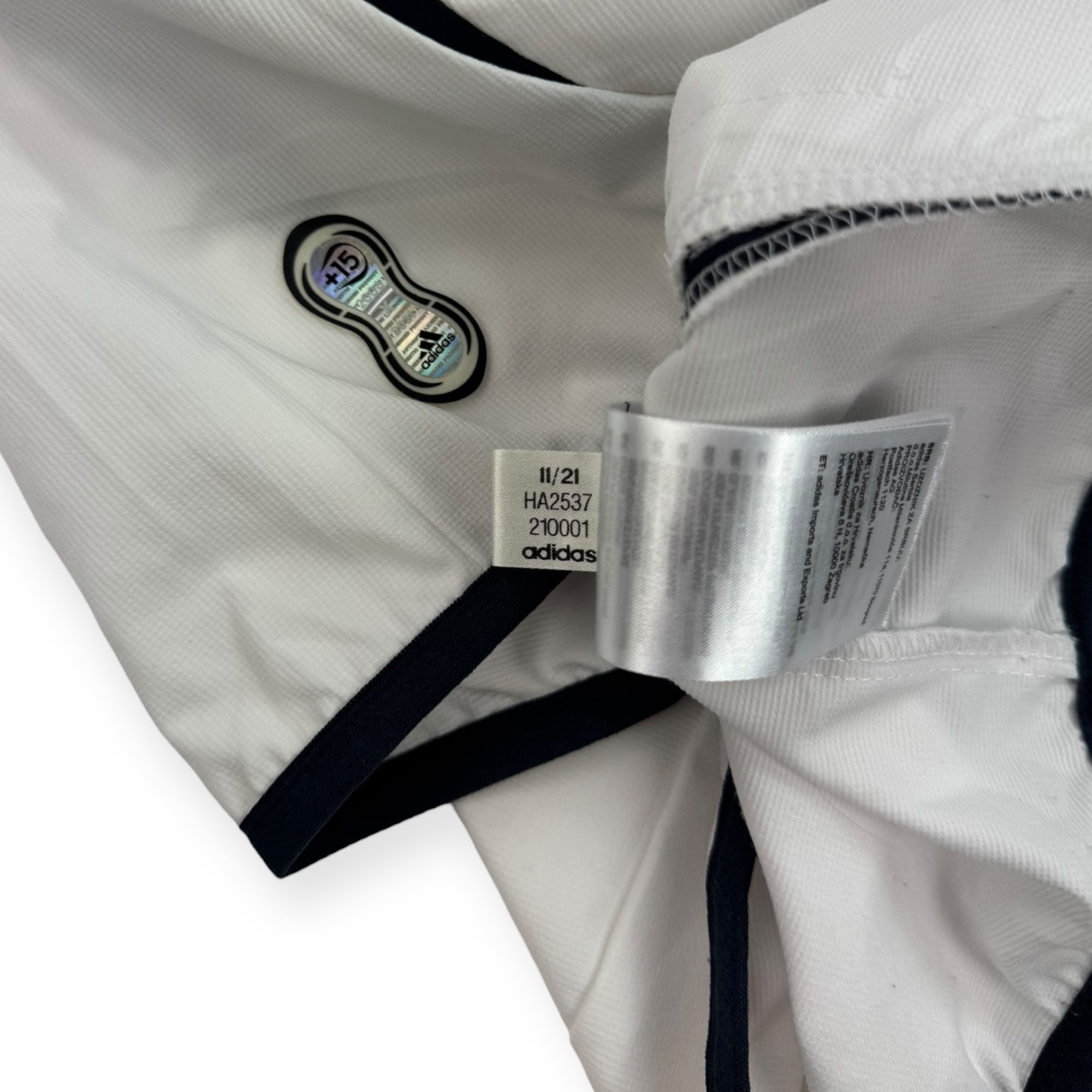 Real Madrid 2021 Tracksuit Jacket (L)