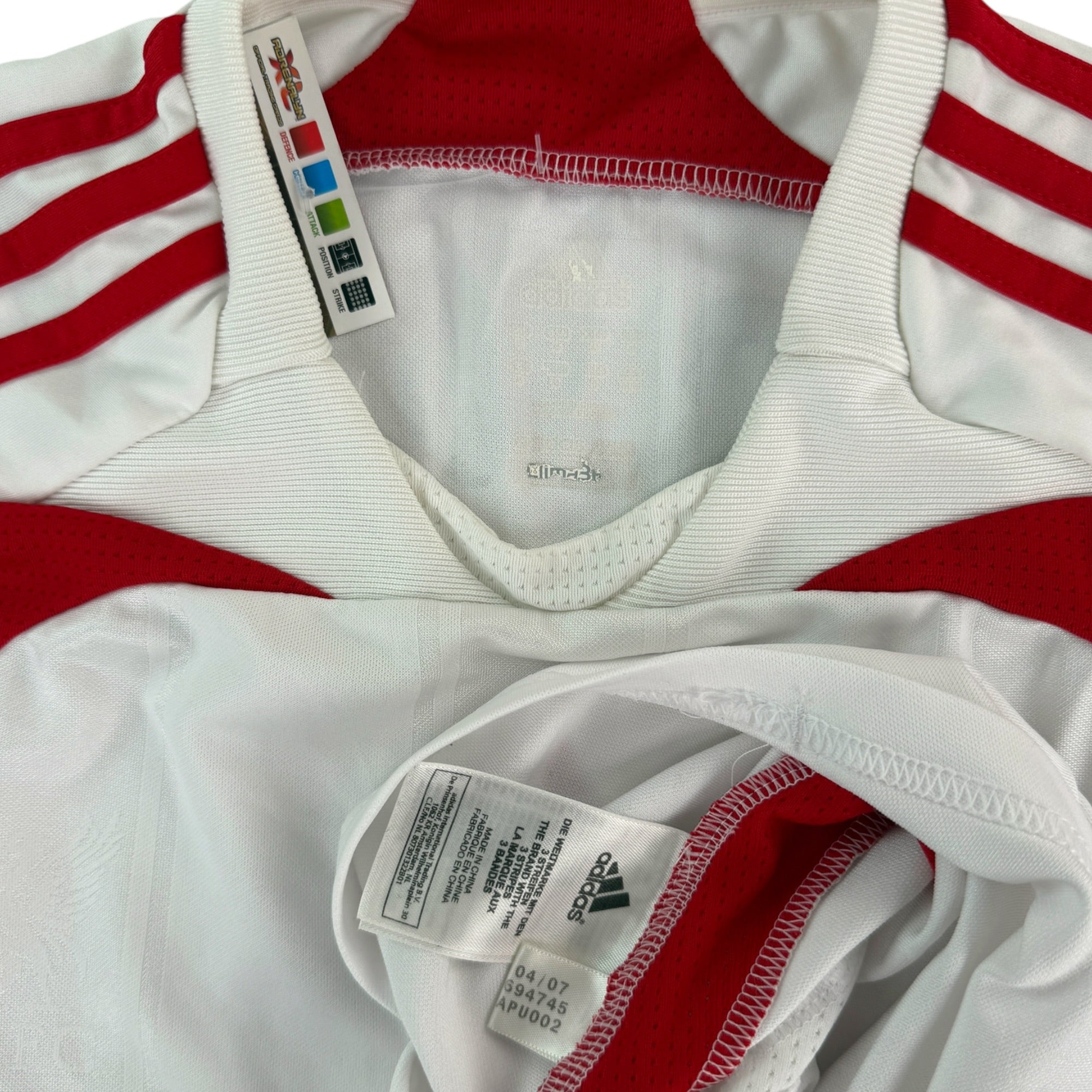 Liverpool 2007 Away Shirt, Carragher 23 (M)