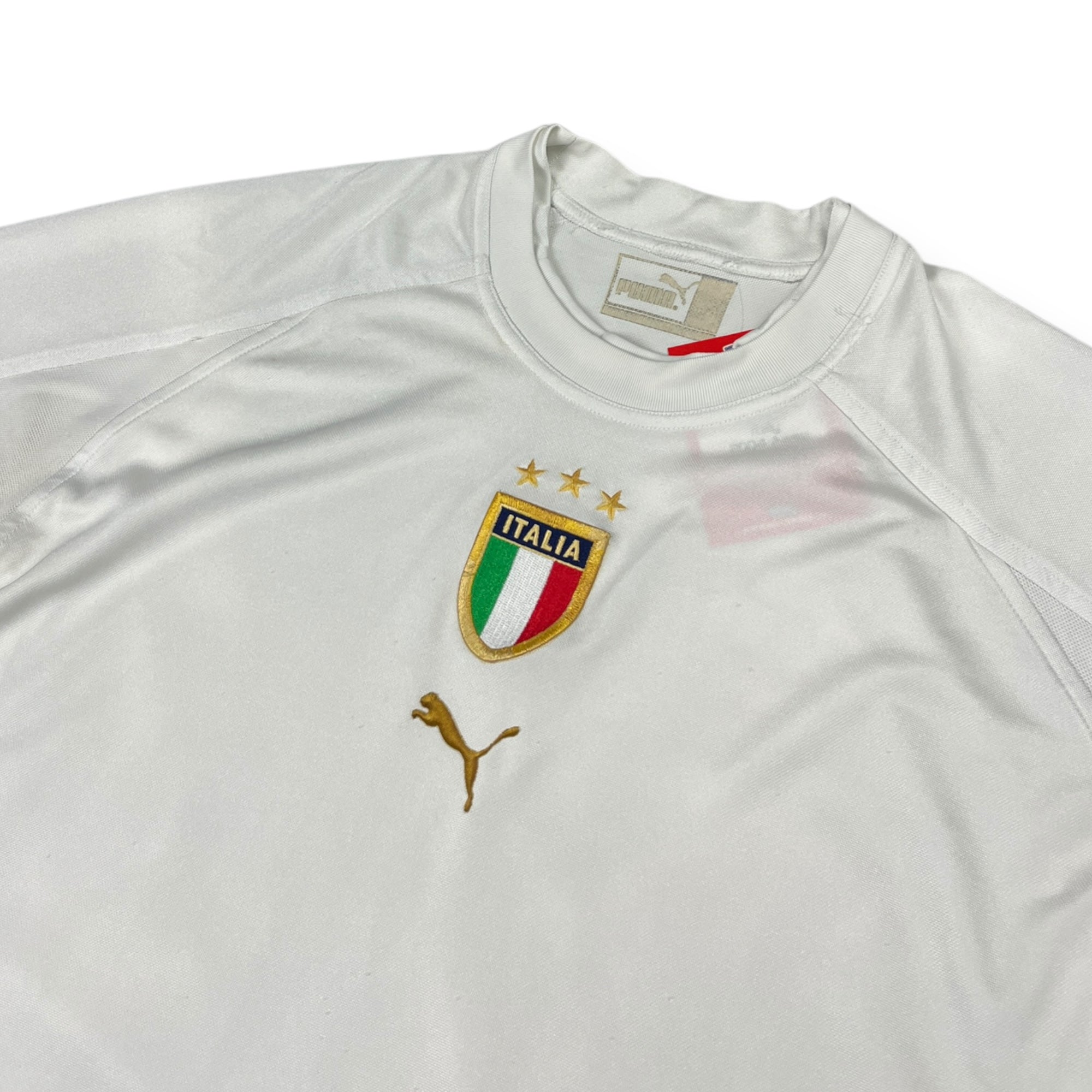 Italy 2004 Away Shirt (M)