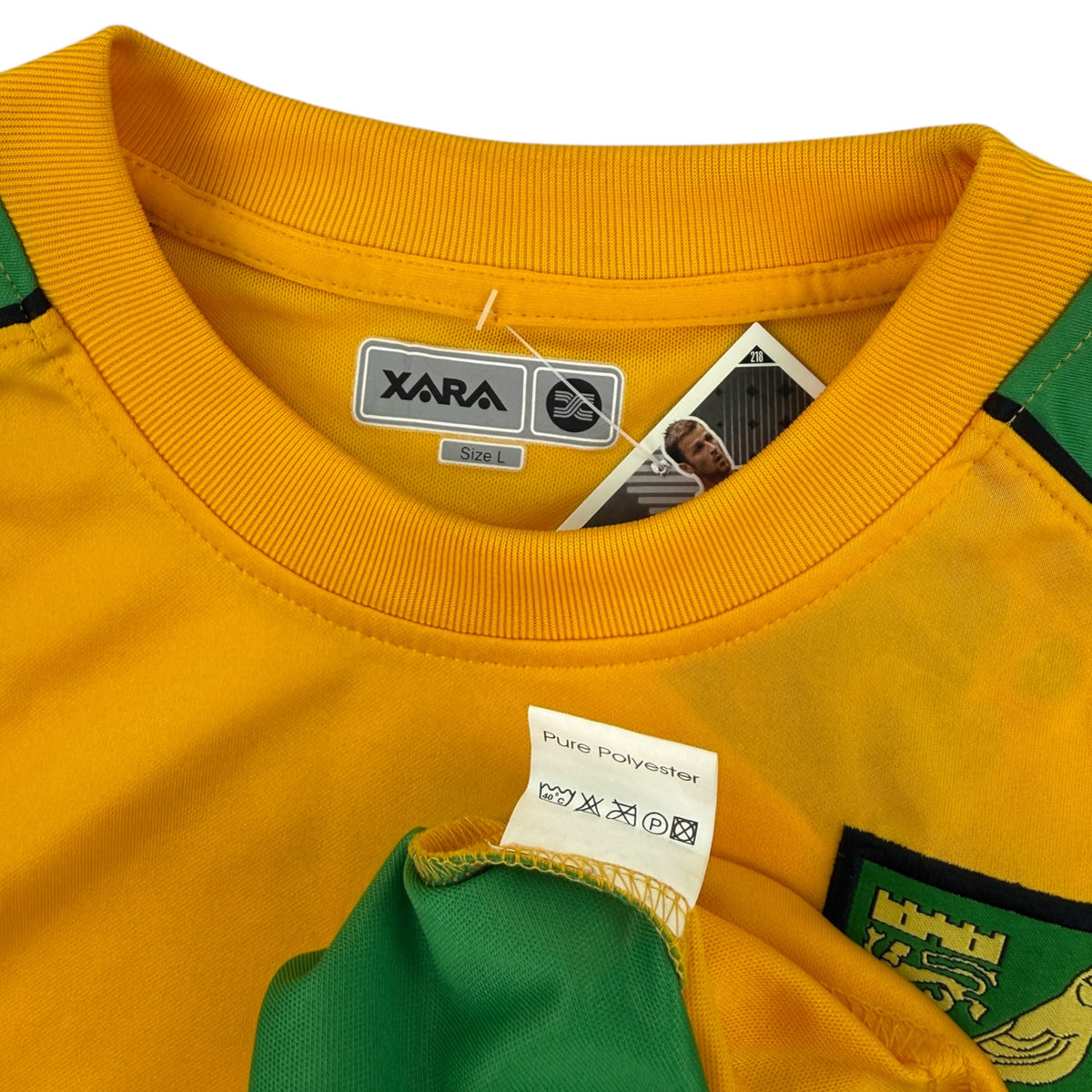 Norwich 2006 Home Shirt (L)