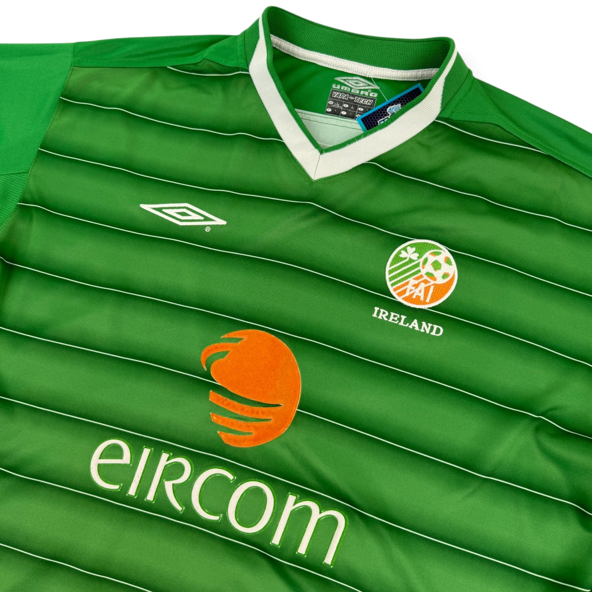 Republic of Ireland 2003 Home Shirt (L)