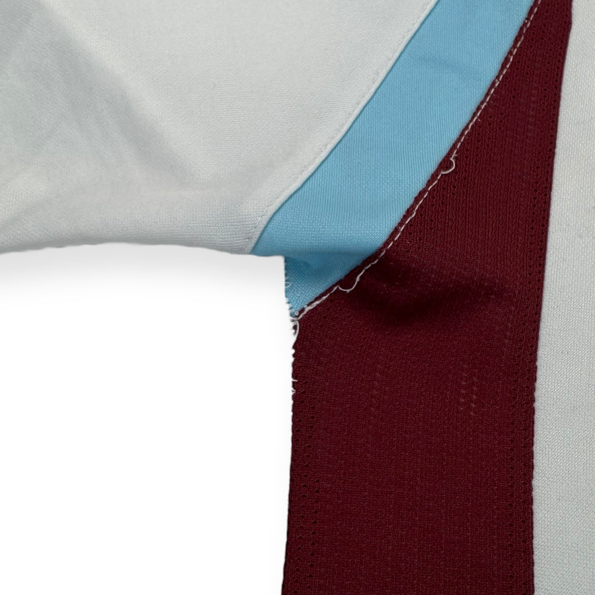 Burnley 2010 Away Shirt L/S (XL)