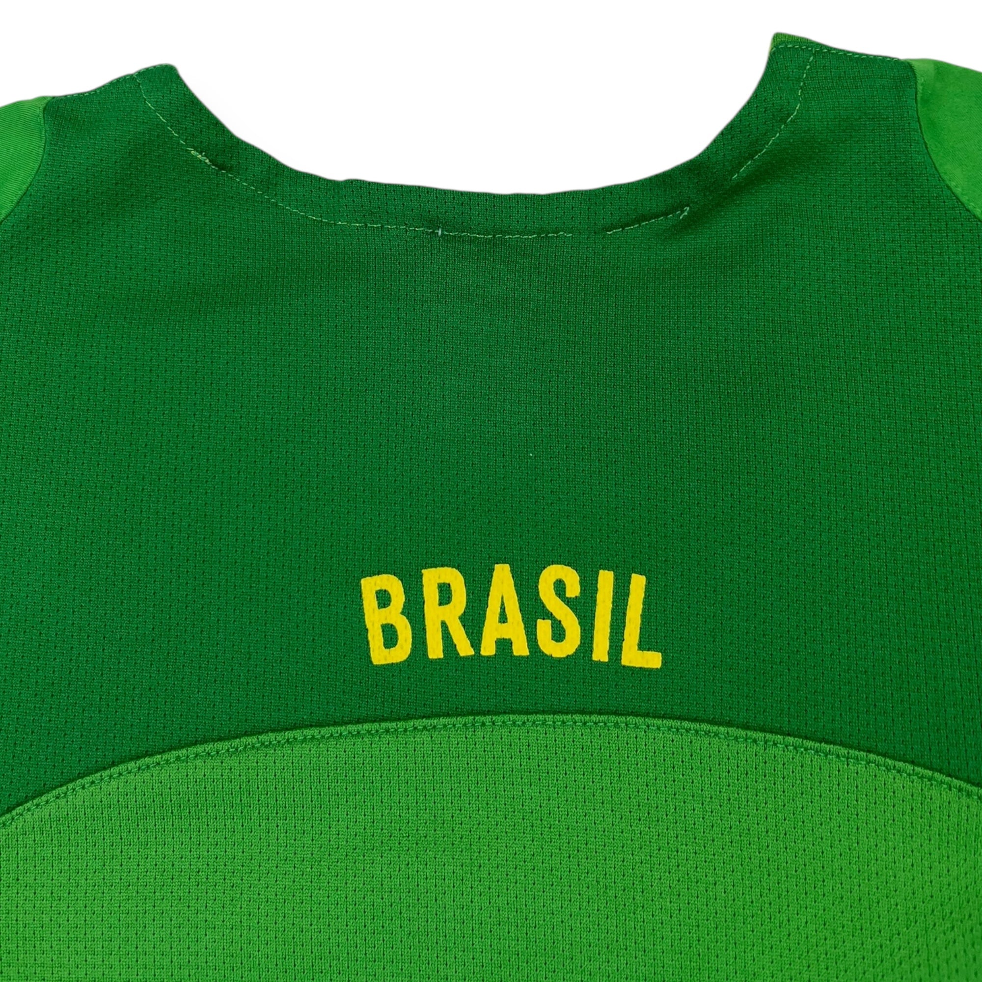 Brazil 2004 Training Shirt (M)