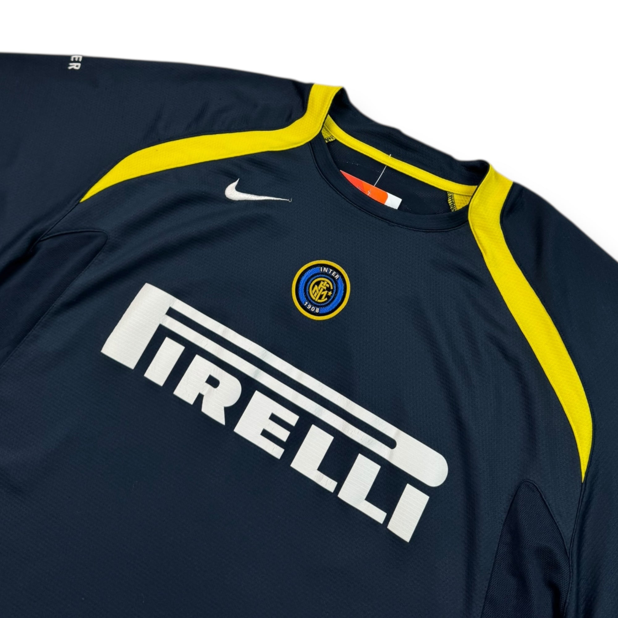 Inter Milan 2004 Training Shirt (XL)