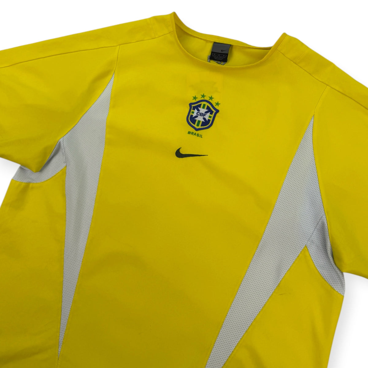 Brazil 2002 Training Shirt (M)