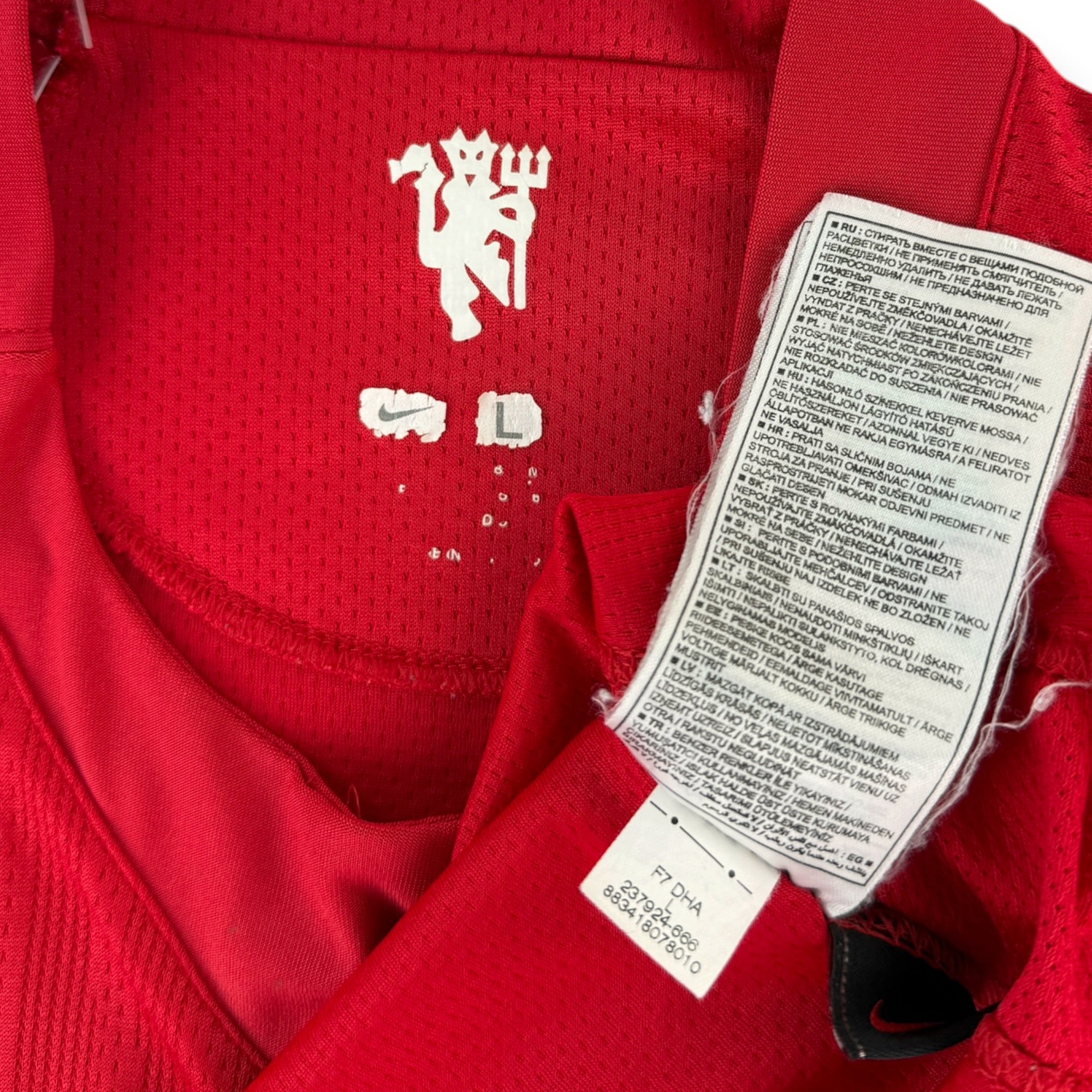 Manchester United 2007 Home Shirt (L)