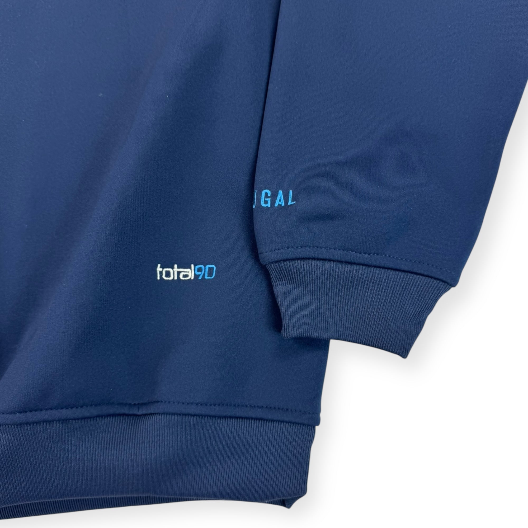 Portugal 2004 T90 Jumper (S)