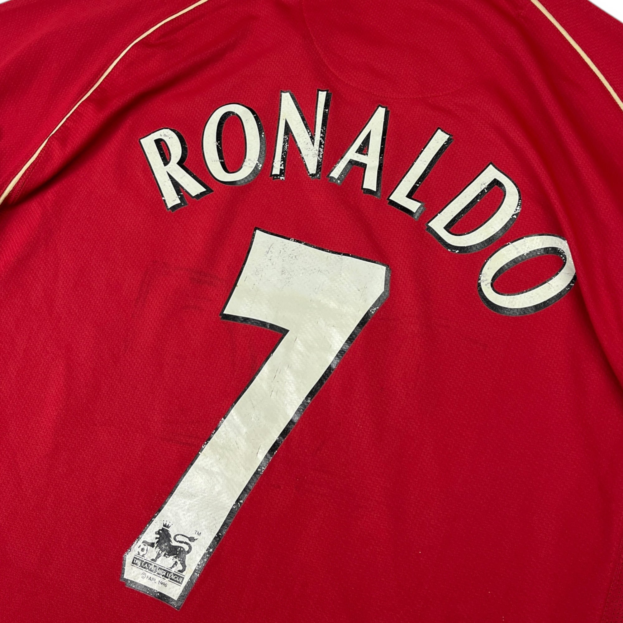 Manchester United 2006 Home Shirt, Ronaldo 7 (M)