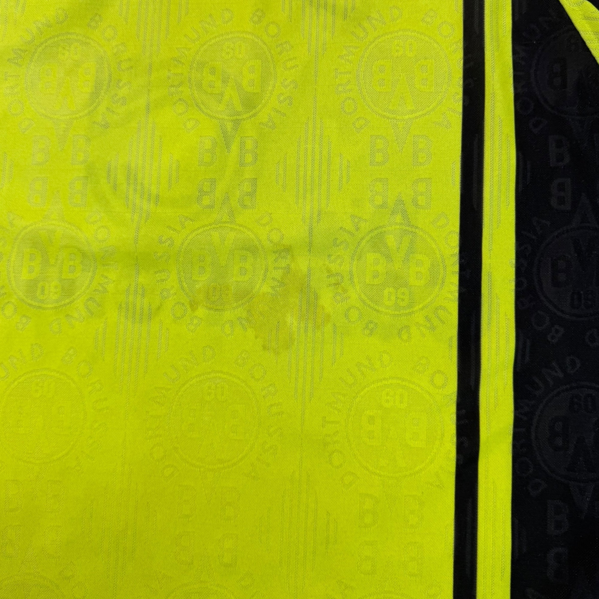 Borussia Dortmund 1996 Home Shirt (L)