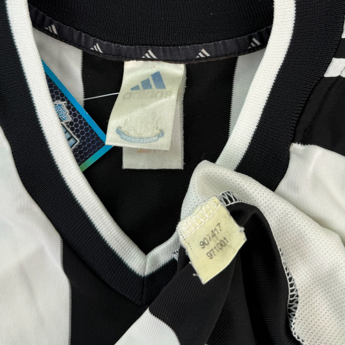 Newcastle 2001 Home Shirt (S)