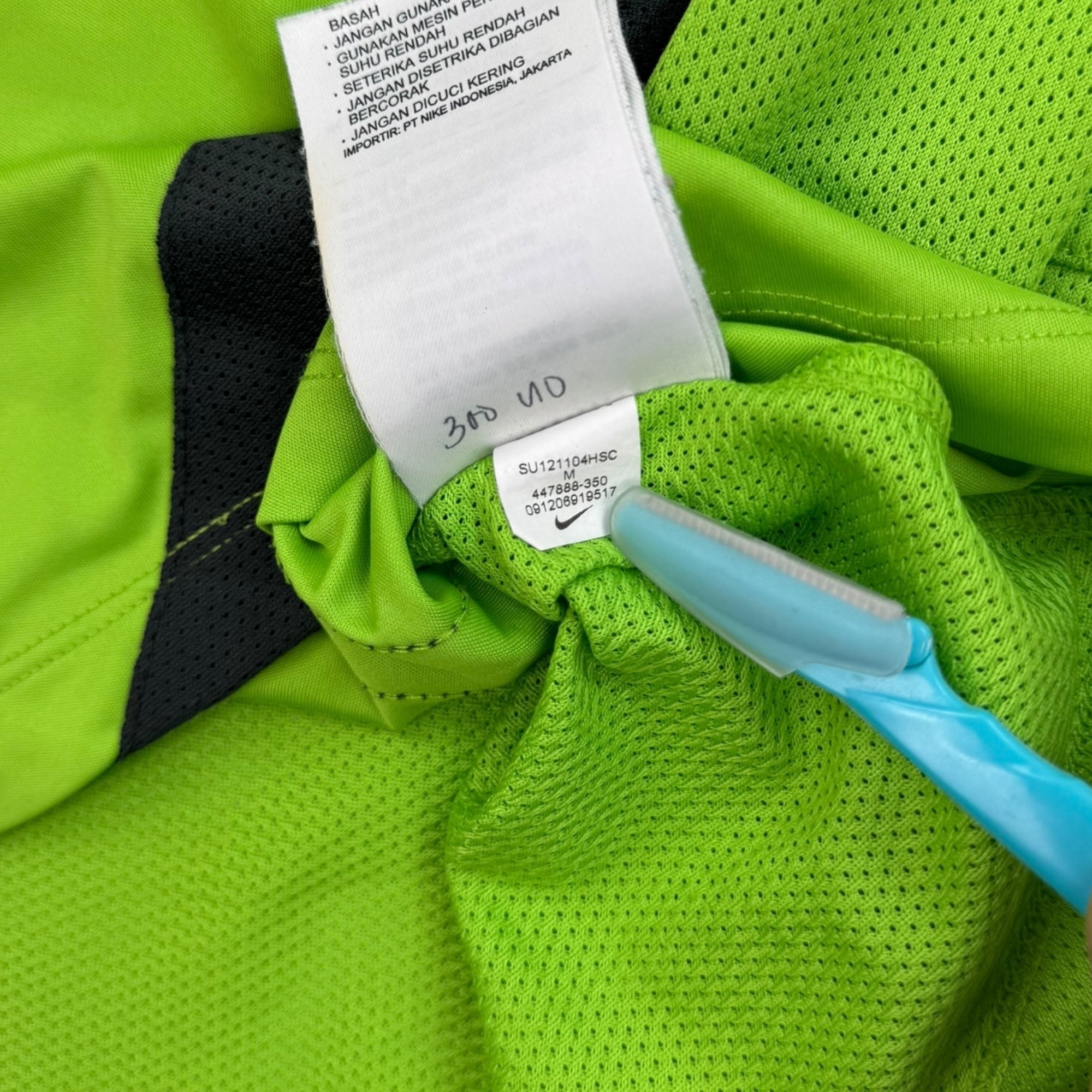 Portugal 2012 Training Shirt (M)