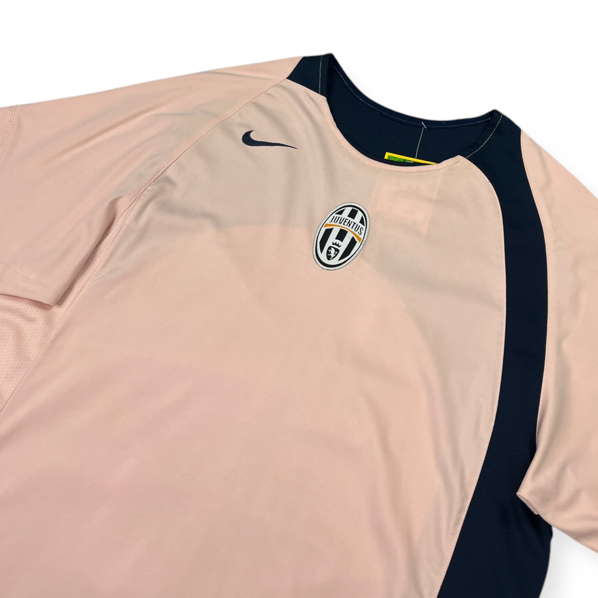 Juventus 2004 Training Shirt (XL)