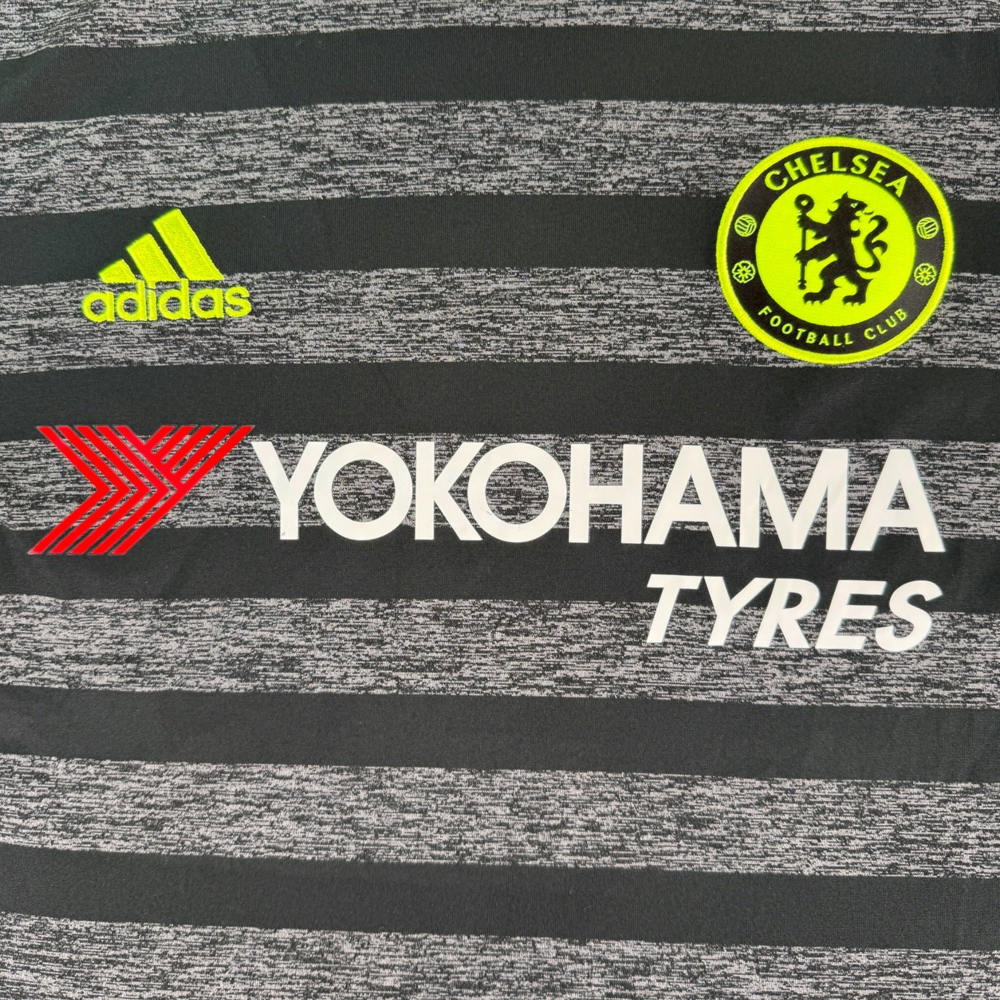 Chelsea 2016 Away Shirt (L)