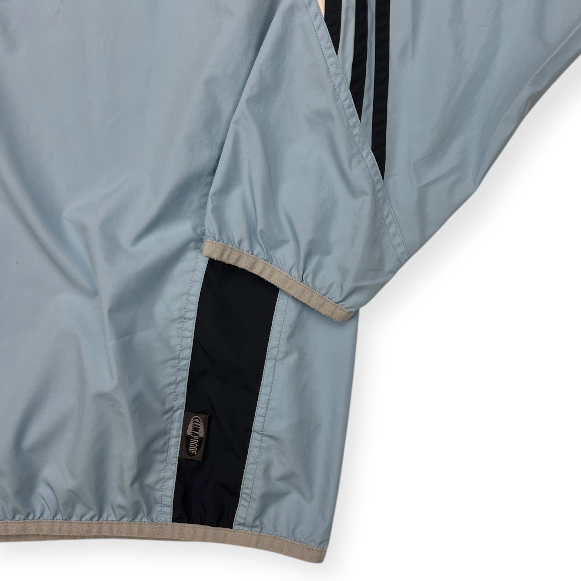 Real Madrid 2003 Waterproof Training Jumper (M)