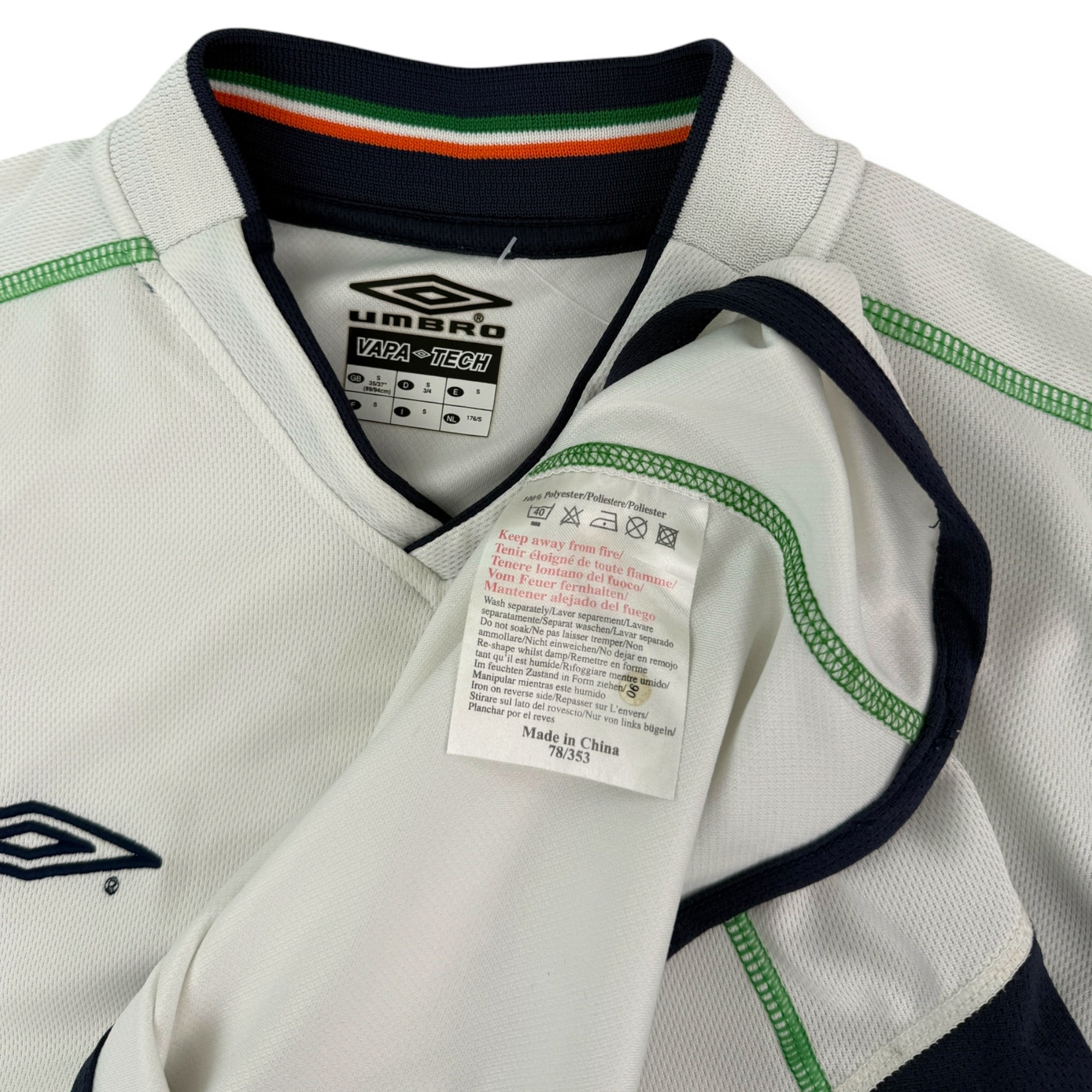 Ireland 2002 Away Shirt (S)