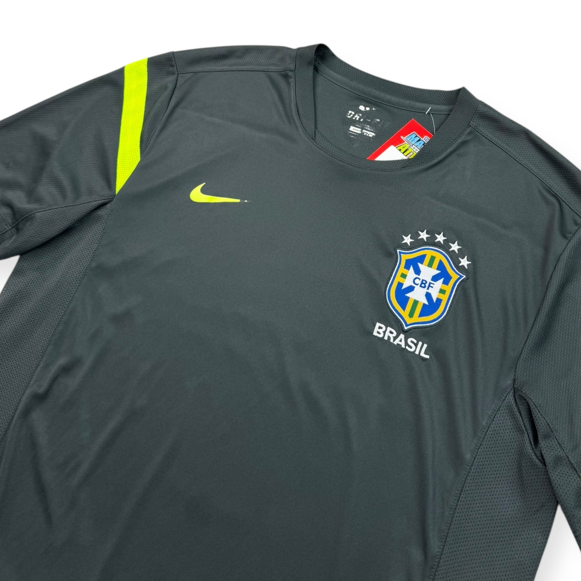 Brazil 2011 Training Shirt (L)