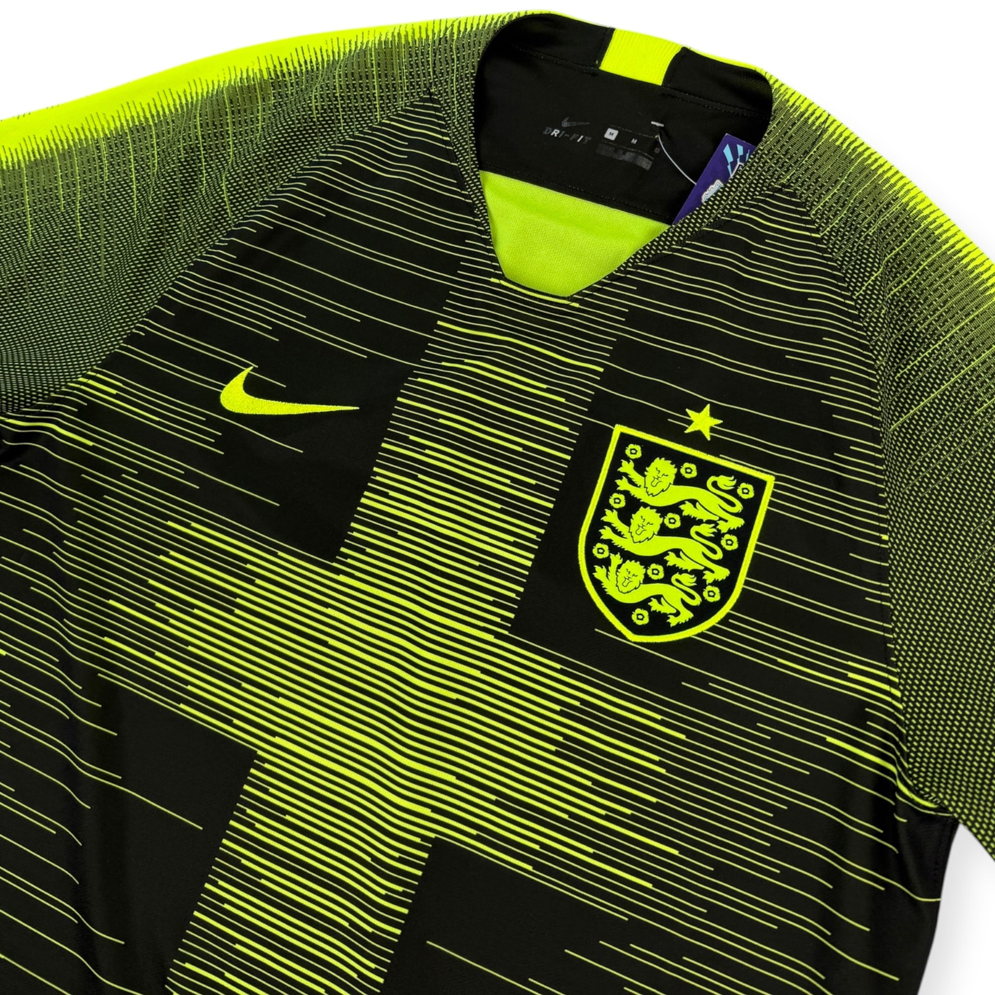 England 2018 Pre Match Shirt (M)