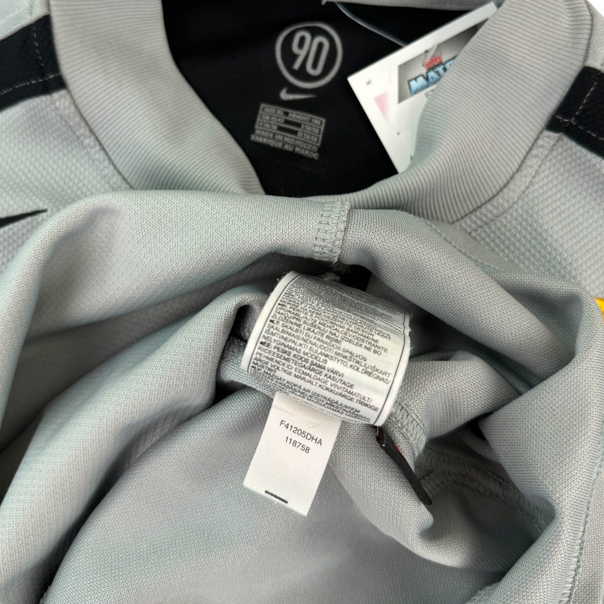 Juventus 2004 GK Shirt (XL)