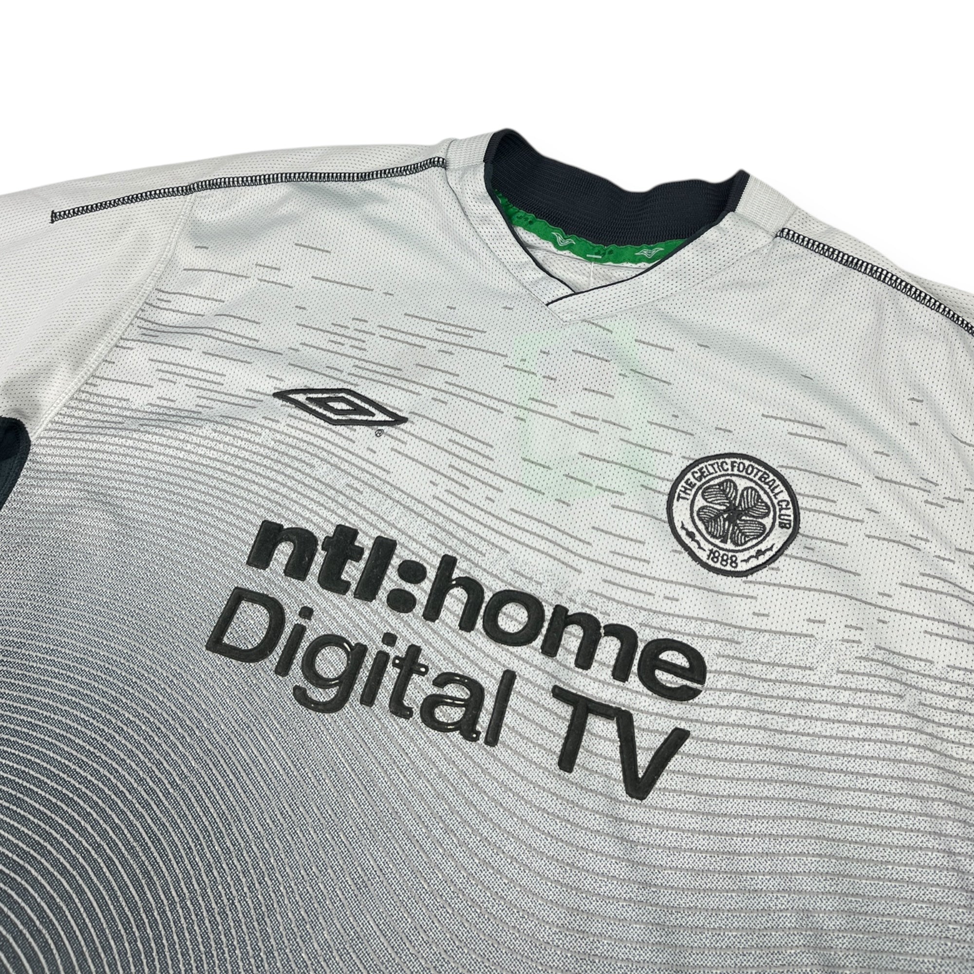 Celtic 2002 Training Shirt (M)