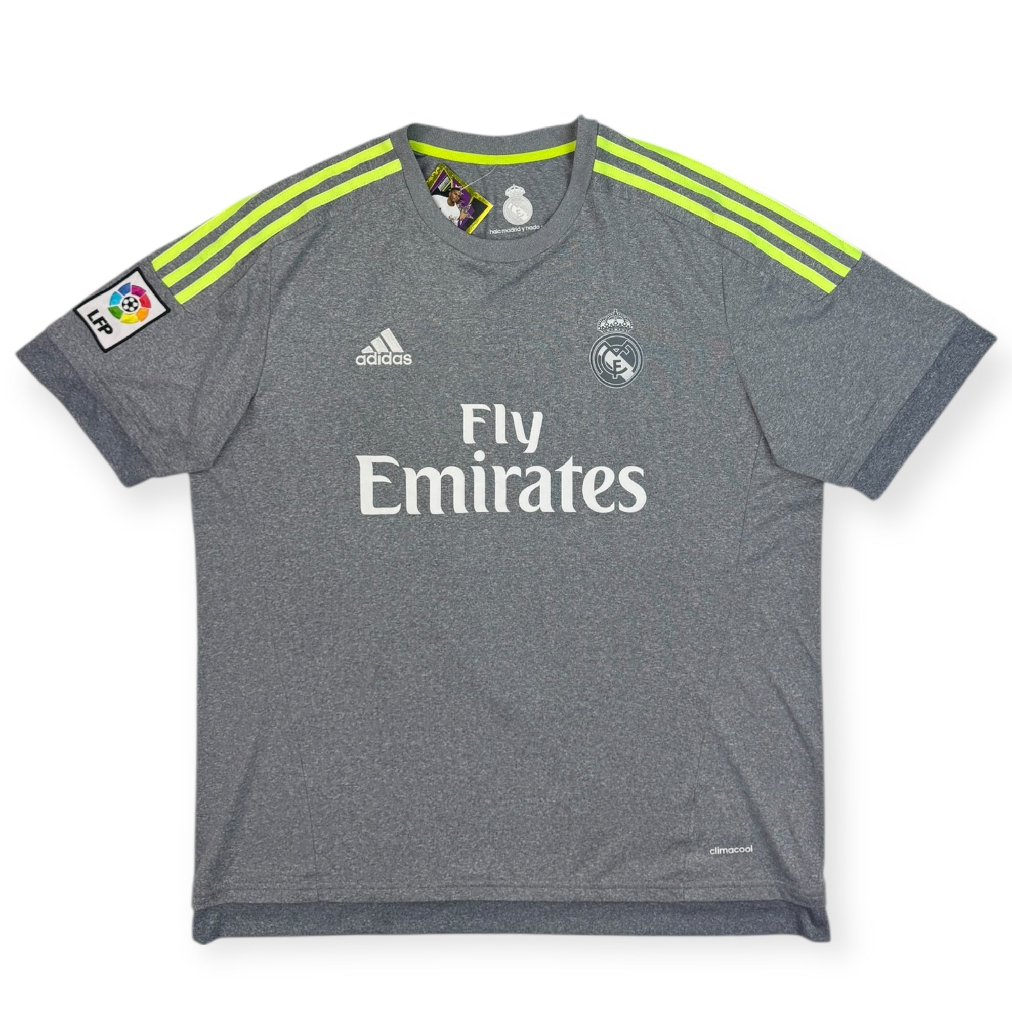 Real Madrid 2015 Away Shirt (XL)