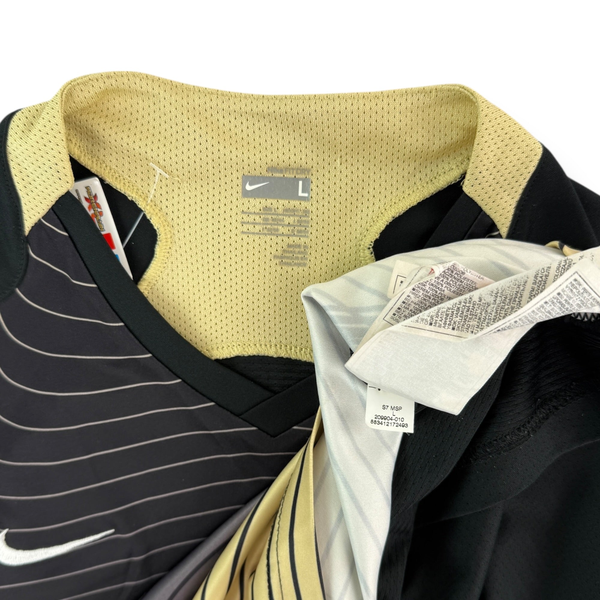 Manchester United 2007 Training Shirt (L)