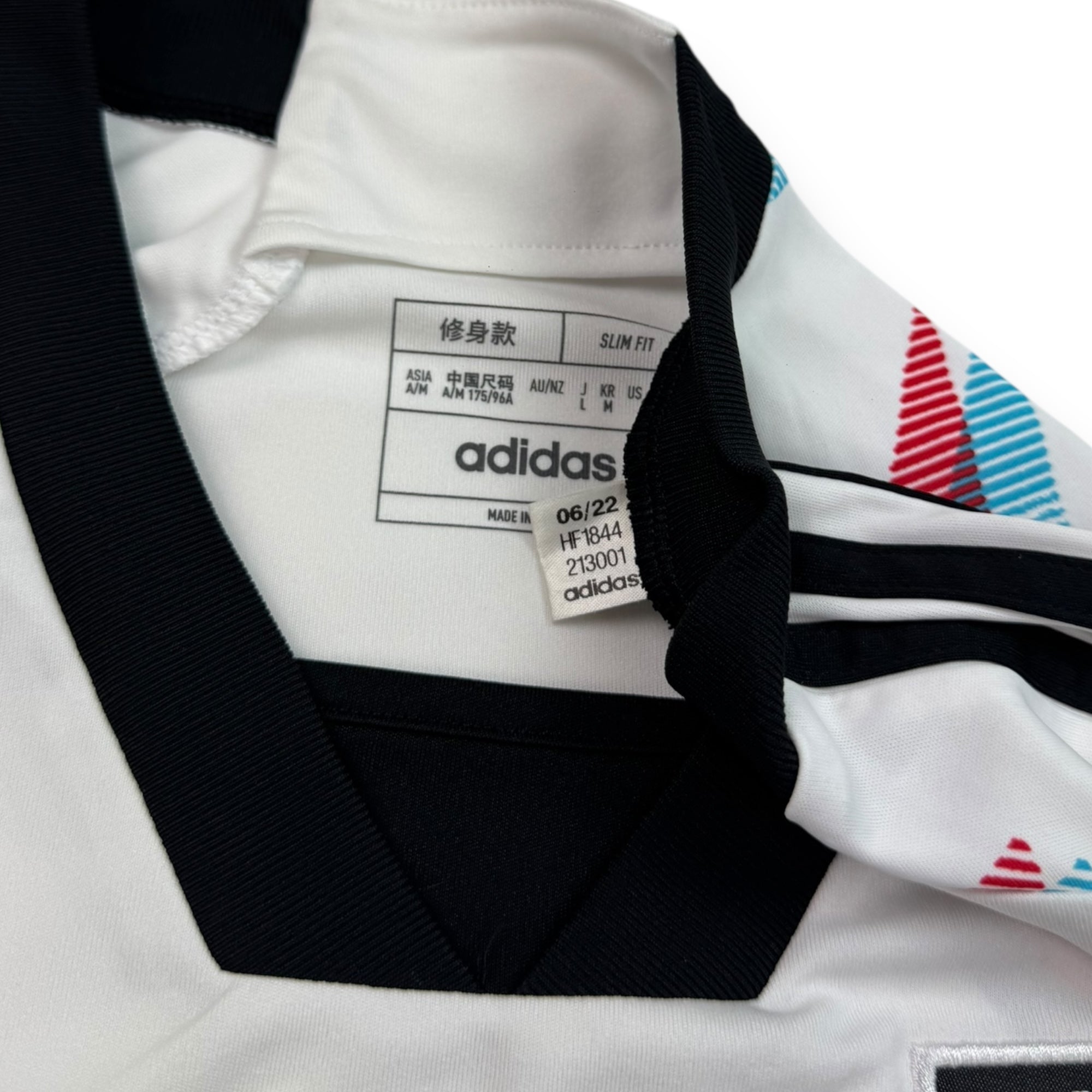 Japan 2022 Away Shirt (M)