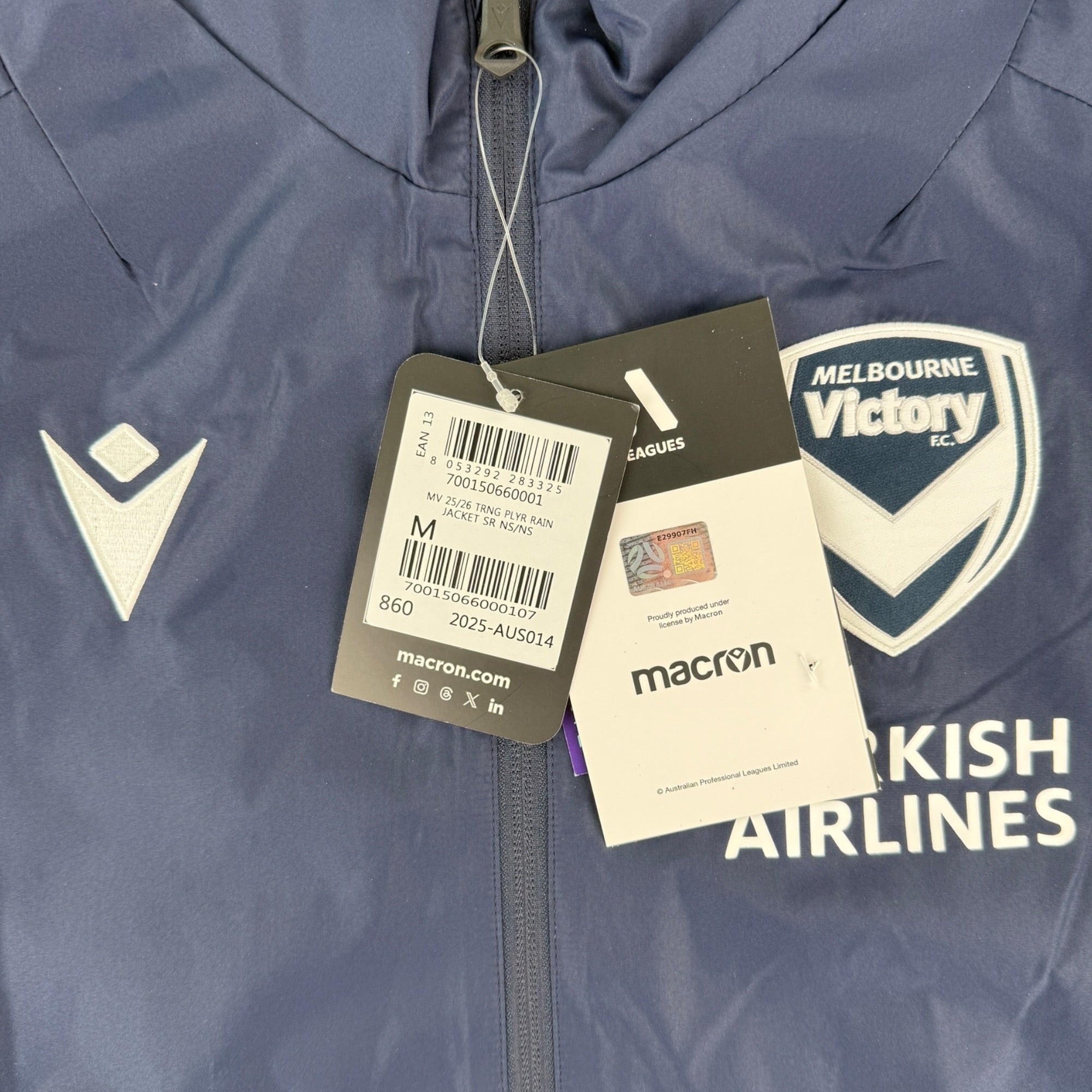 Melbourne Victory 2025 Windbreaker, BNWT (M)